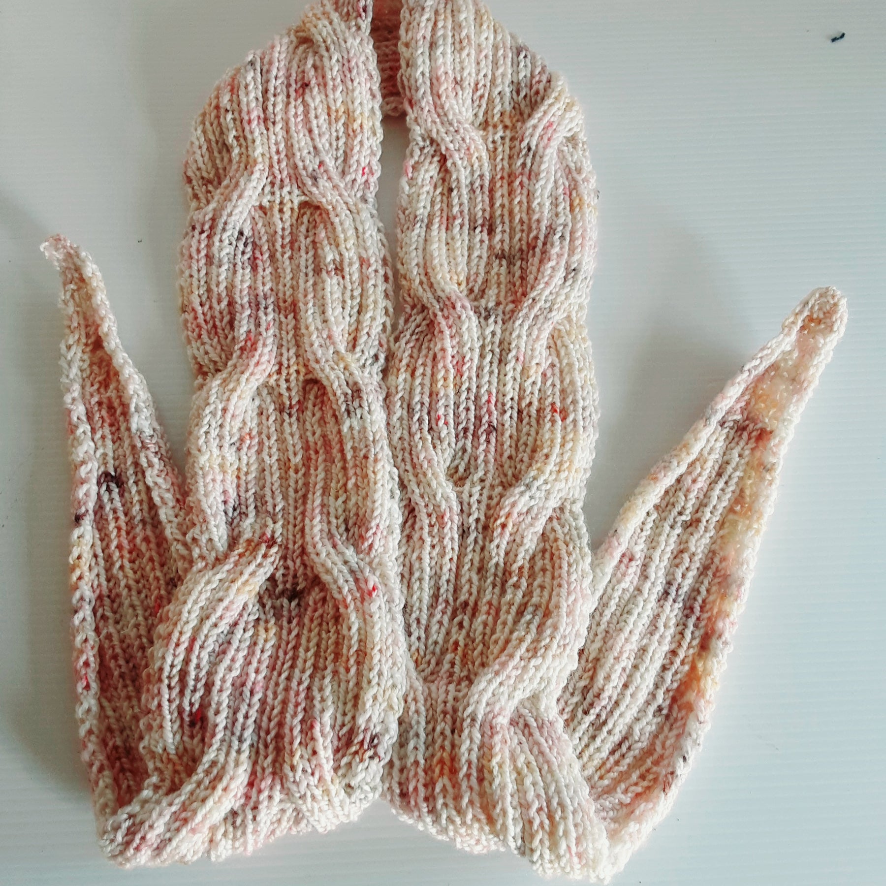 Pure wool handknitted scarfette