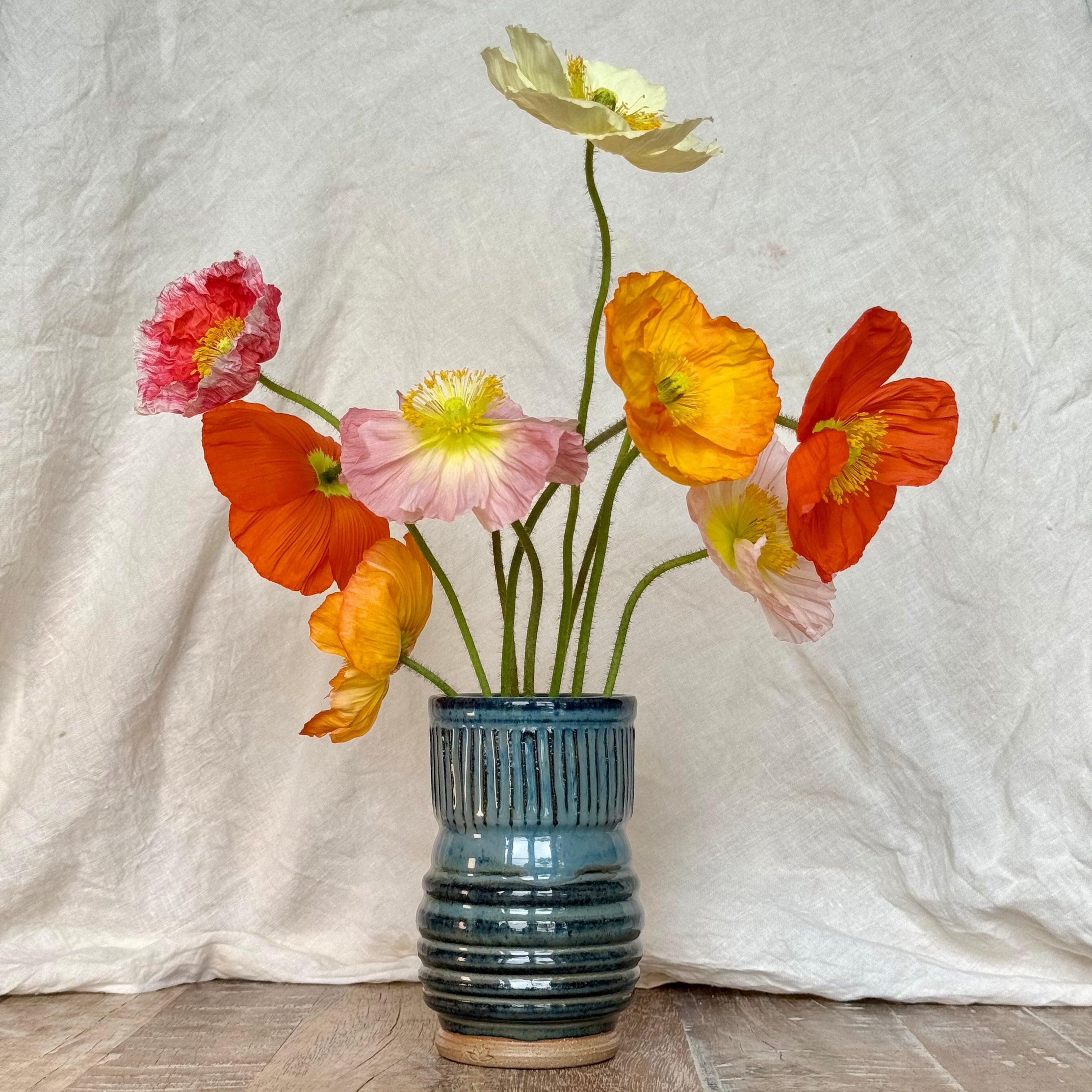 Sunday Curved | Handmade Ceramic Flower Vase + Flower Frog