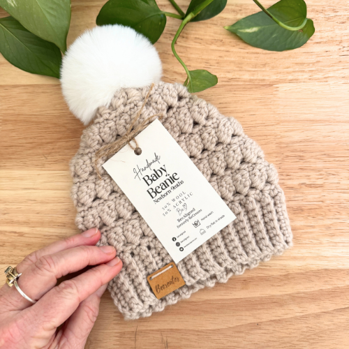 Newborn Baby Beanie - Natural with fluffy pompom
