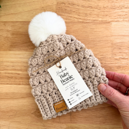 Newborn Baby Beanie - Natural with fluffy pompom