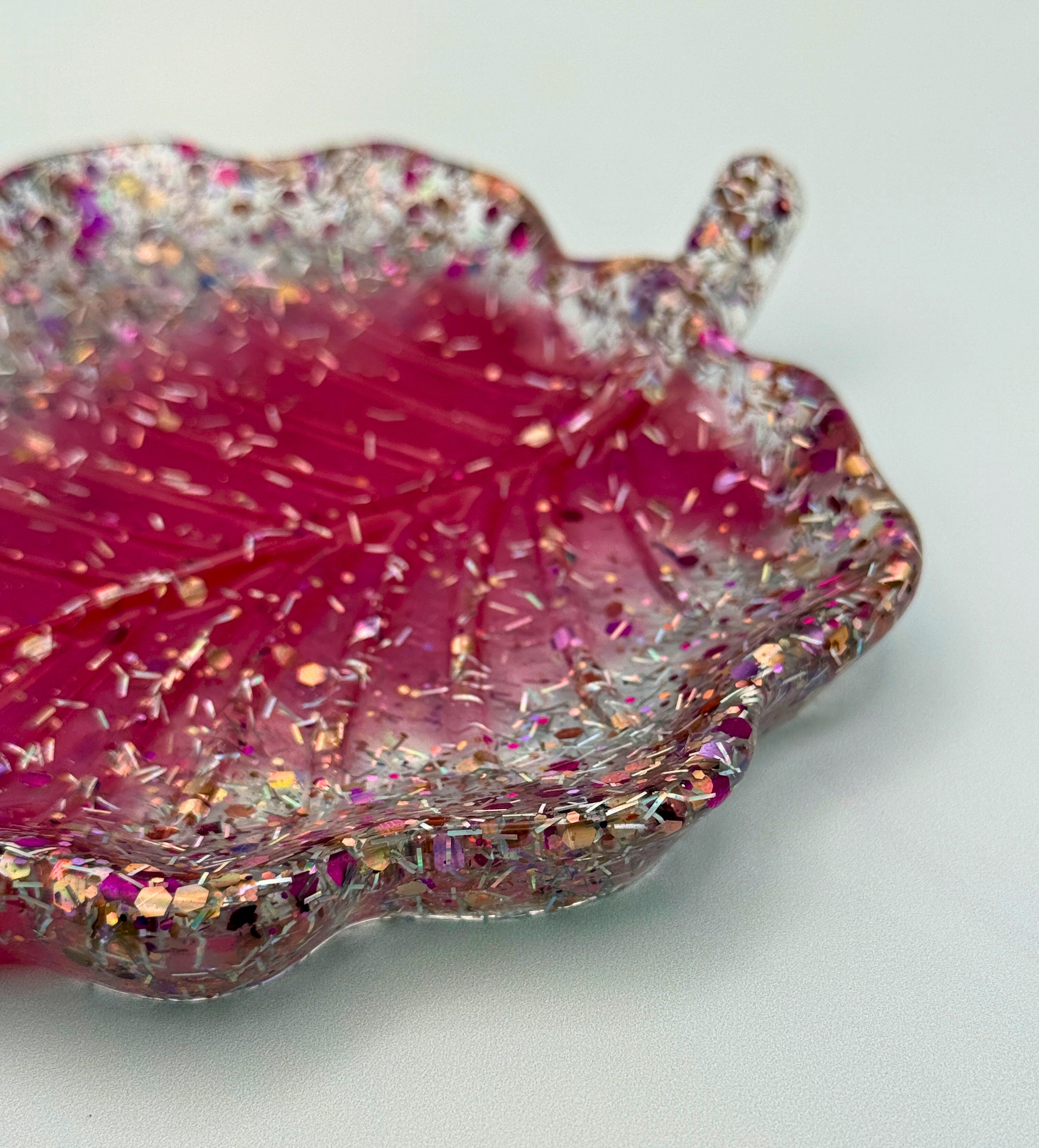 Un-be-leaf-able handmade resin leaf trays