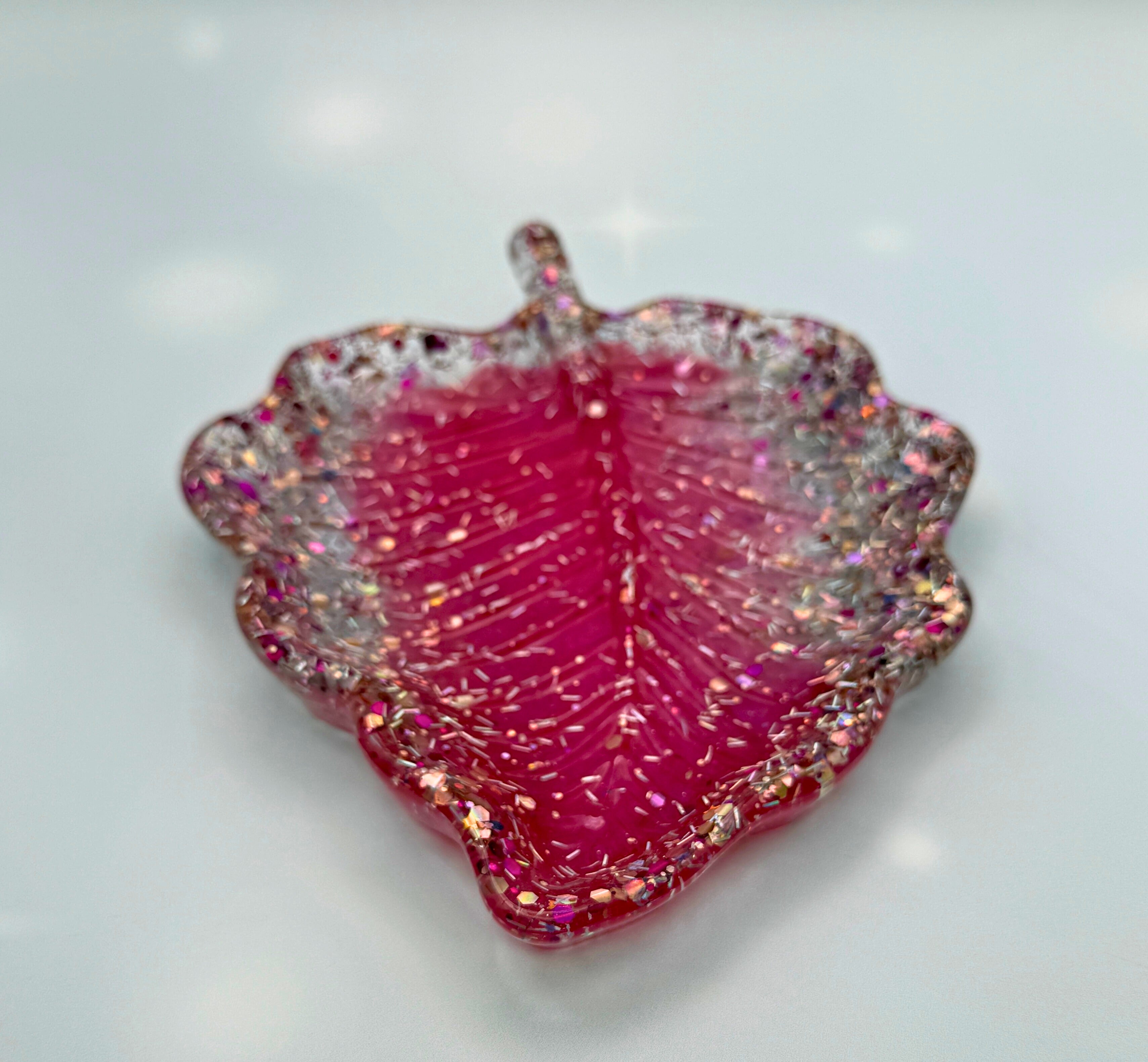 Un-be-leaf-able handmade resin leaf trays