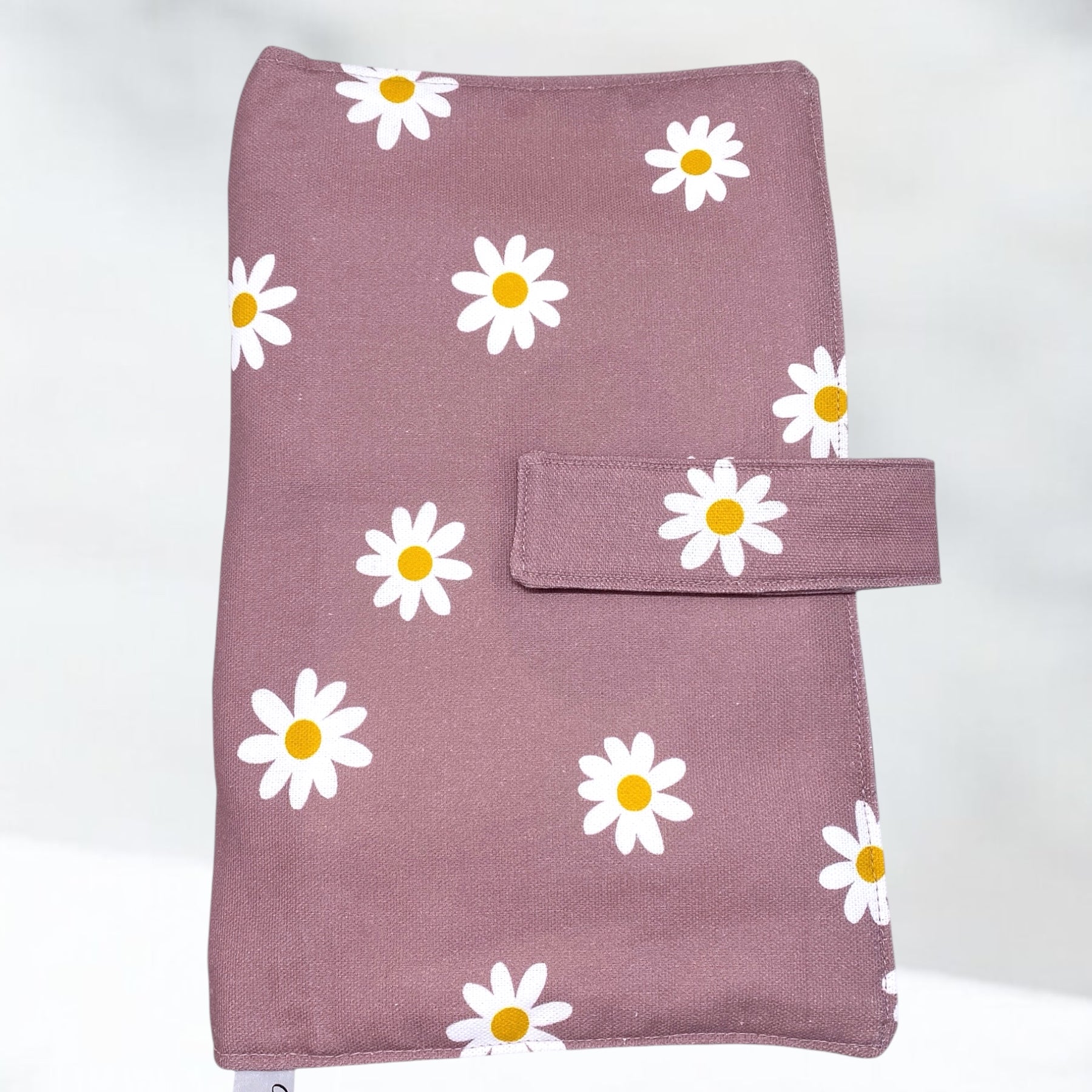 Stylish Nappy Wallet with Matching Change Mat