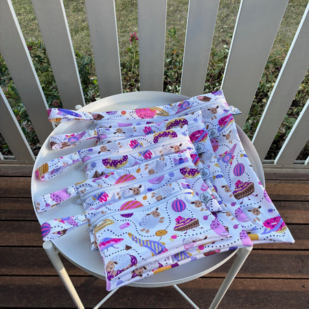 READY MADE Water-resistant wet bags - Very Sweet Dreams Counting Sheep (Ester Muxune)