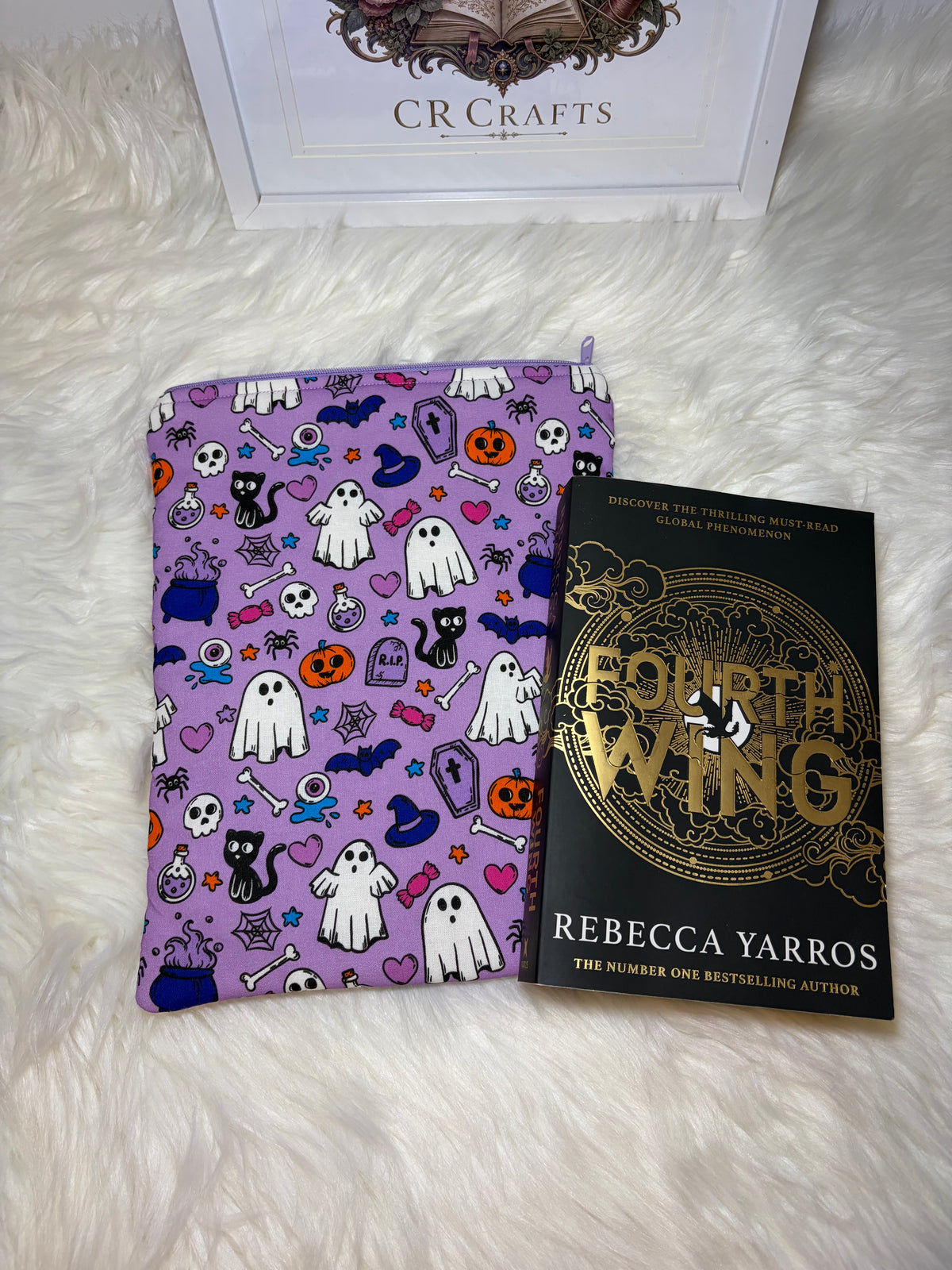 👻 Book Sleeve with Zipper | 👻 Lilac Boo Crew