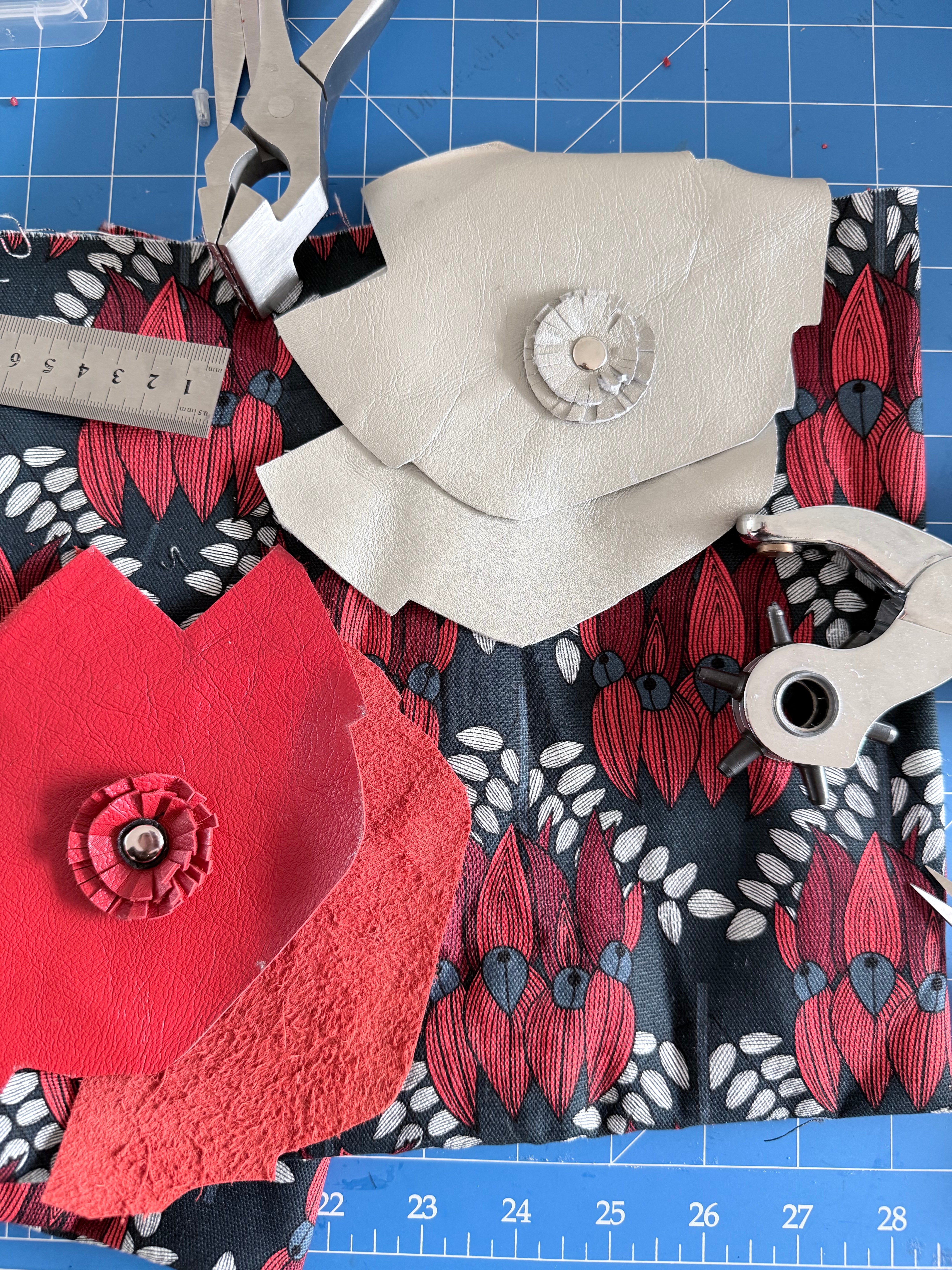 Coin purse with flower accent