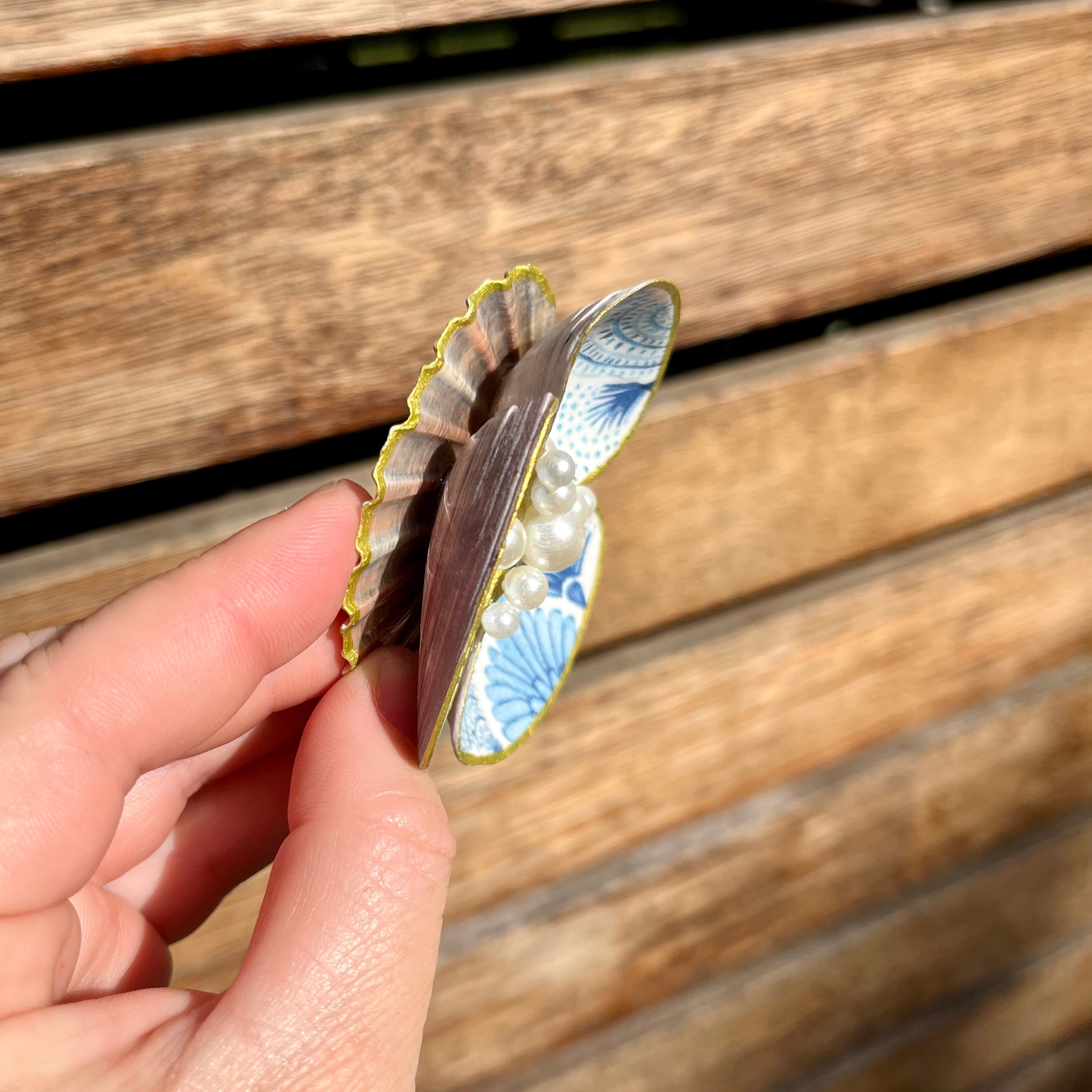 Handcrafted Shell Jewellery Holder With Blue Pattern