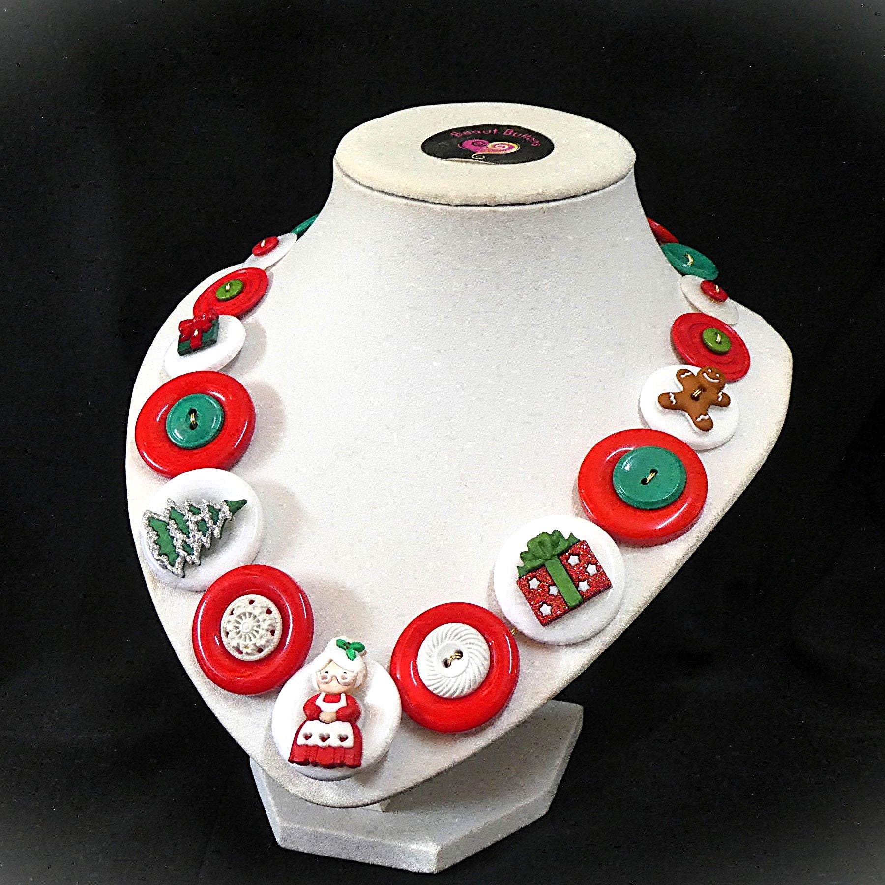 Mrs Christmas button necklace