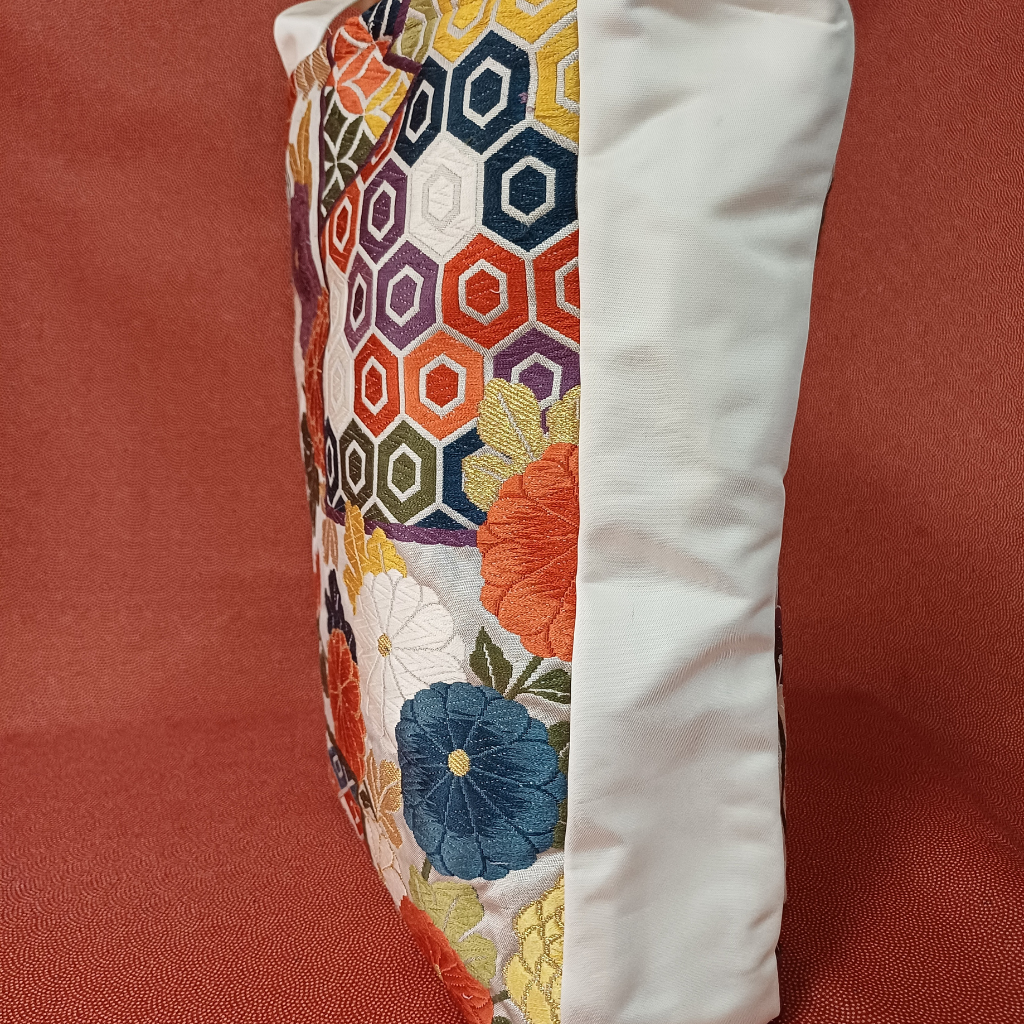 Kimono small Tote Bag - White