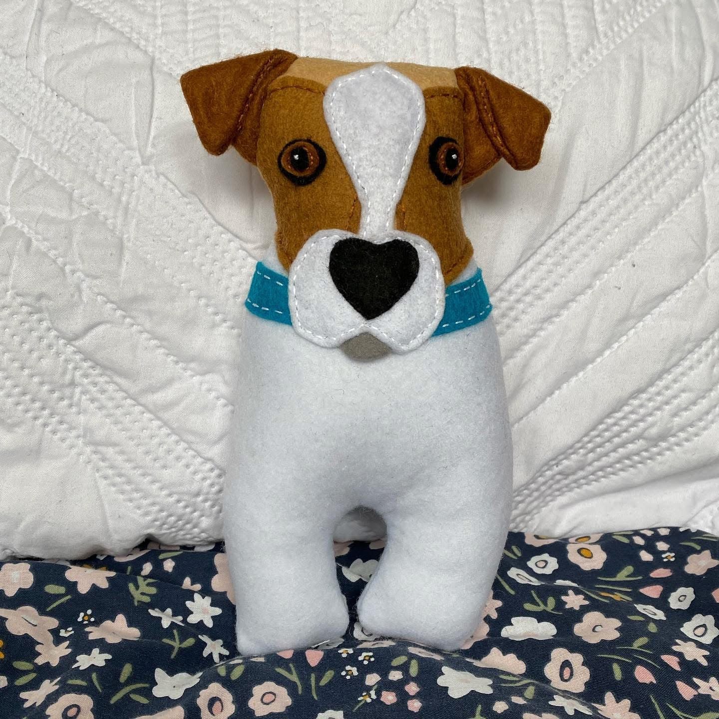 Be my valentine puppy soft toy