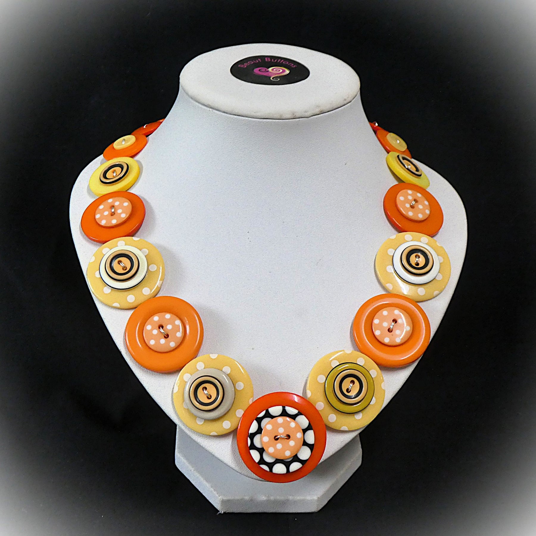 Button necklace and stud earrings - Orange Spots