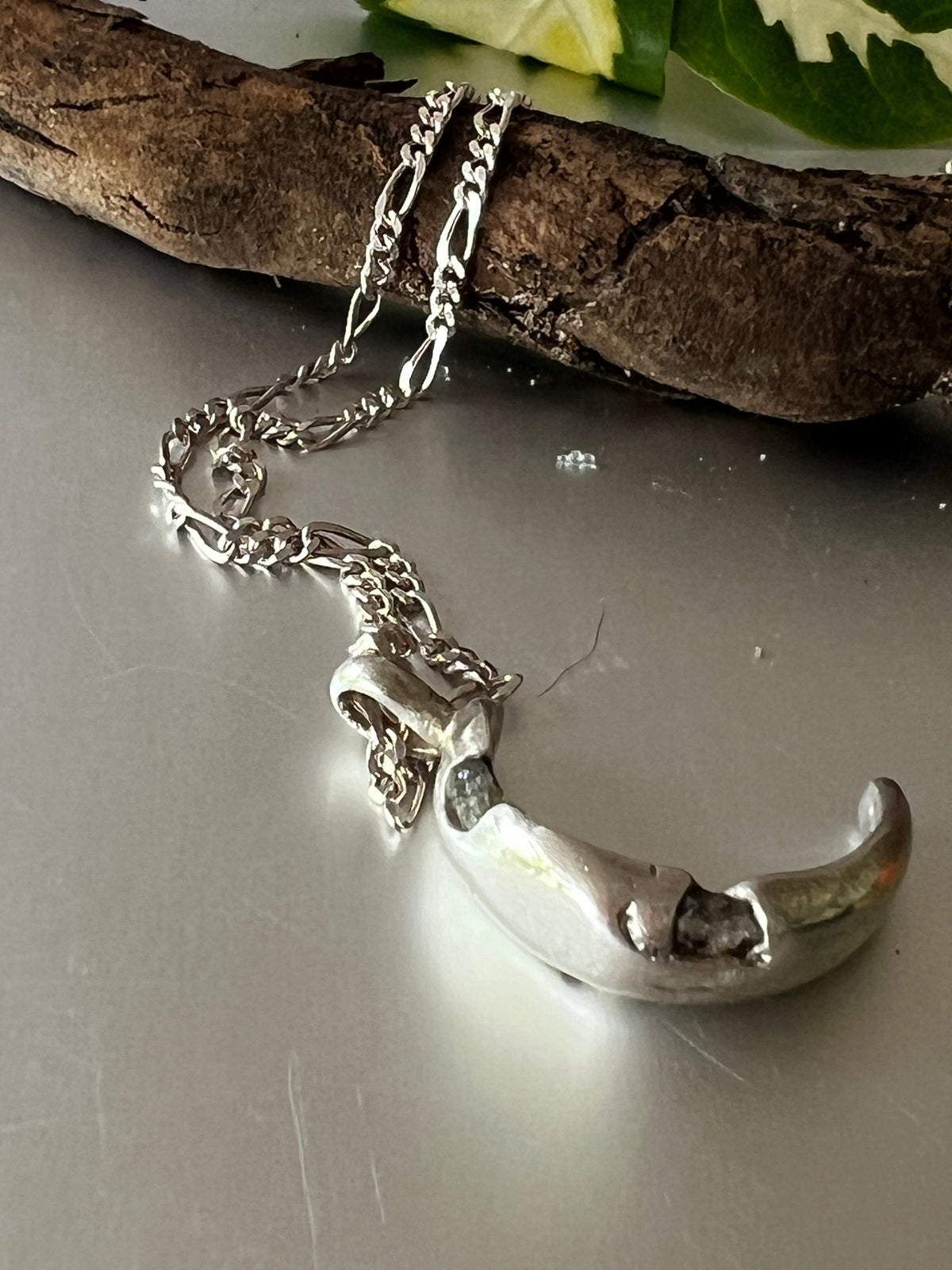 “Bli Bli” Pendant with Pale Green Sapphires
