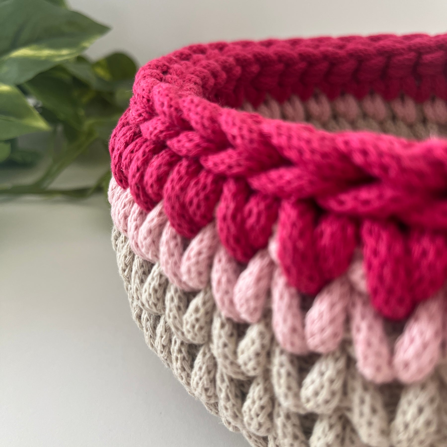 Curved crochet basket
