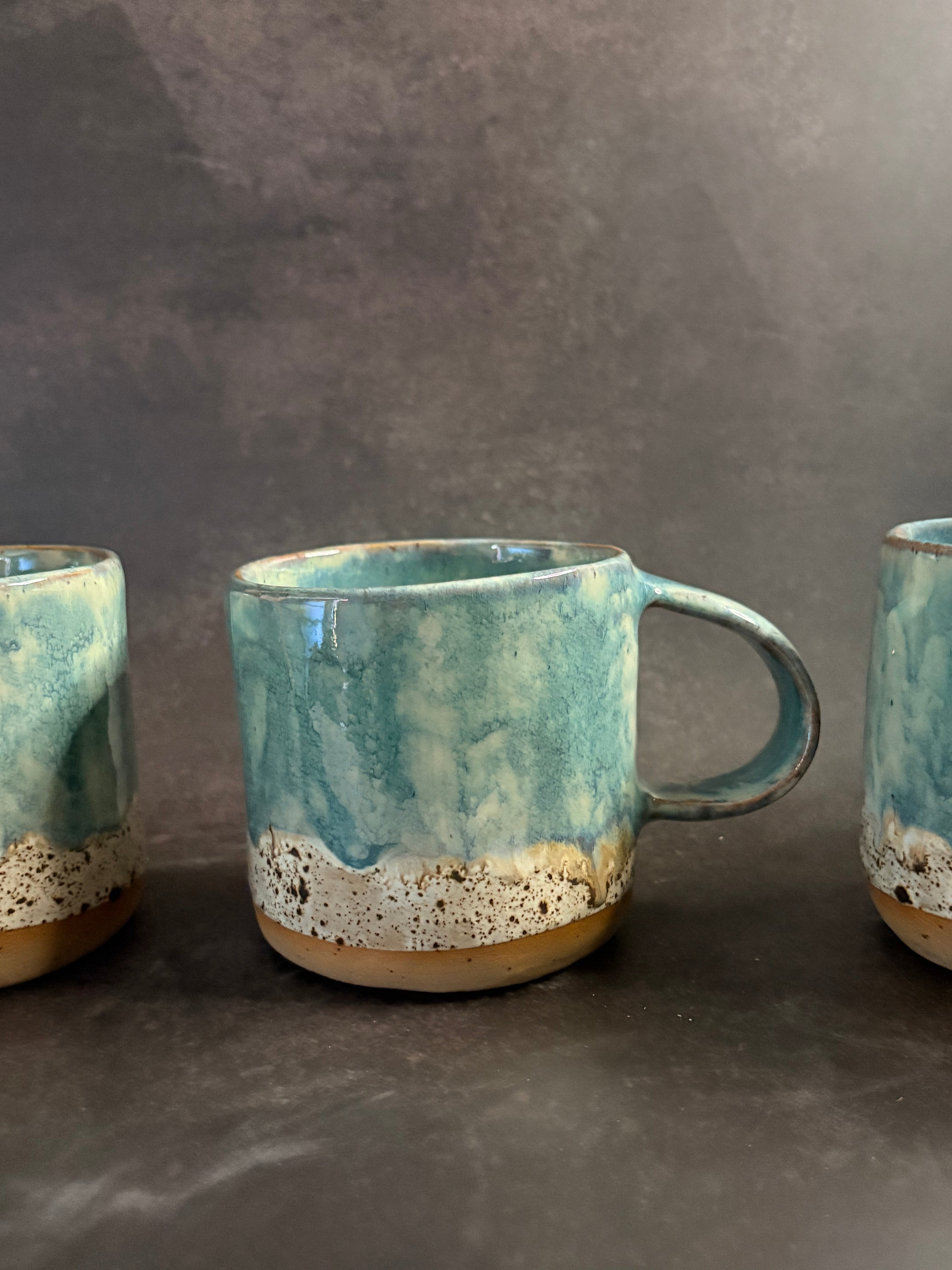 Handmade Ceramic Stoneware Mug (420ml or 14oz) Beachside finish