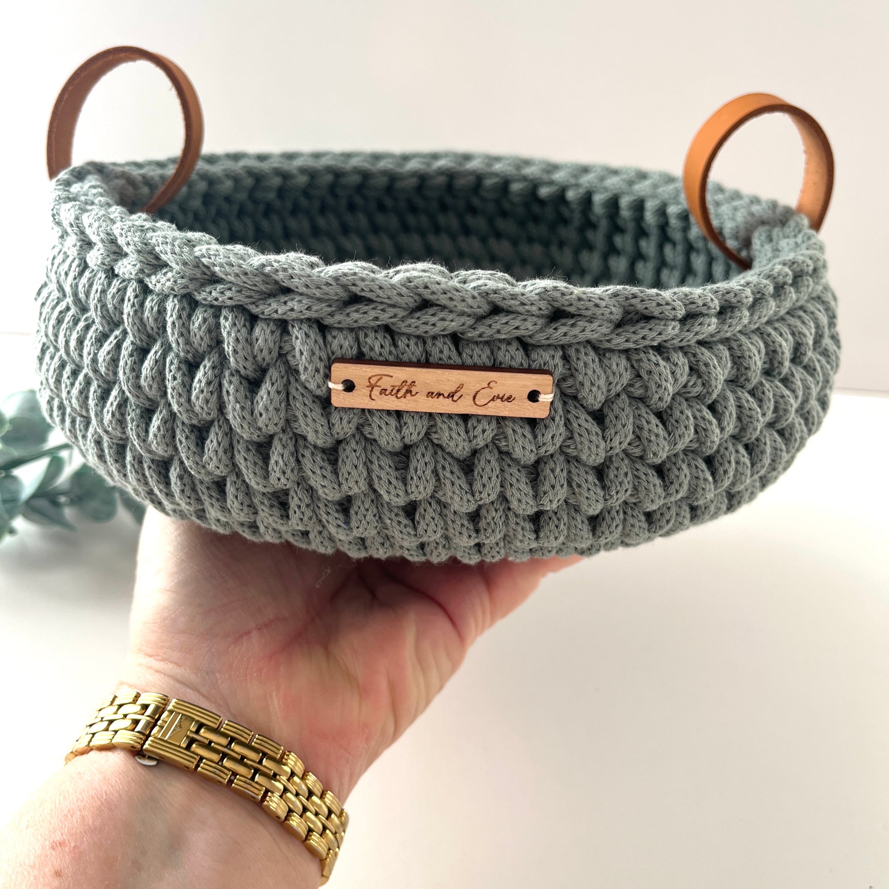 Crochet basket with handles - colour Laurel