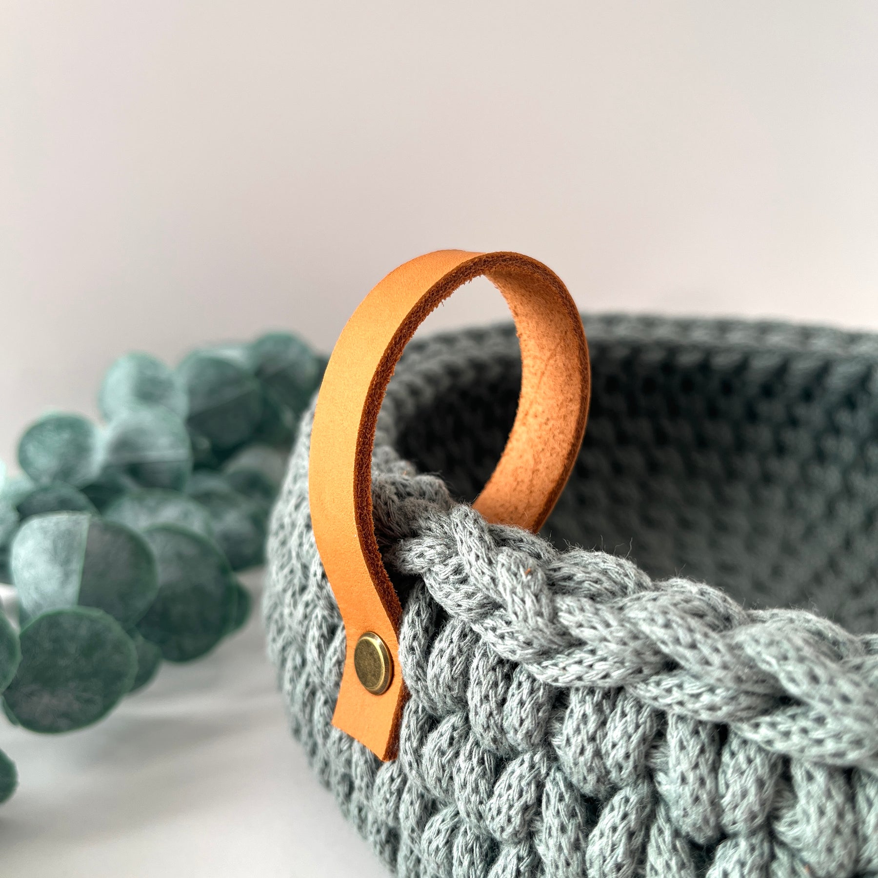 Crochet basket with handles - colour Laurel