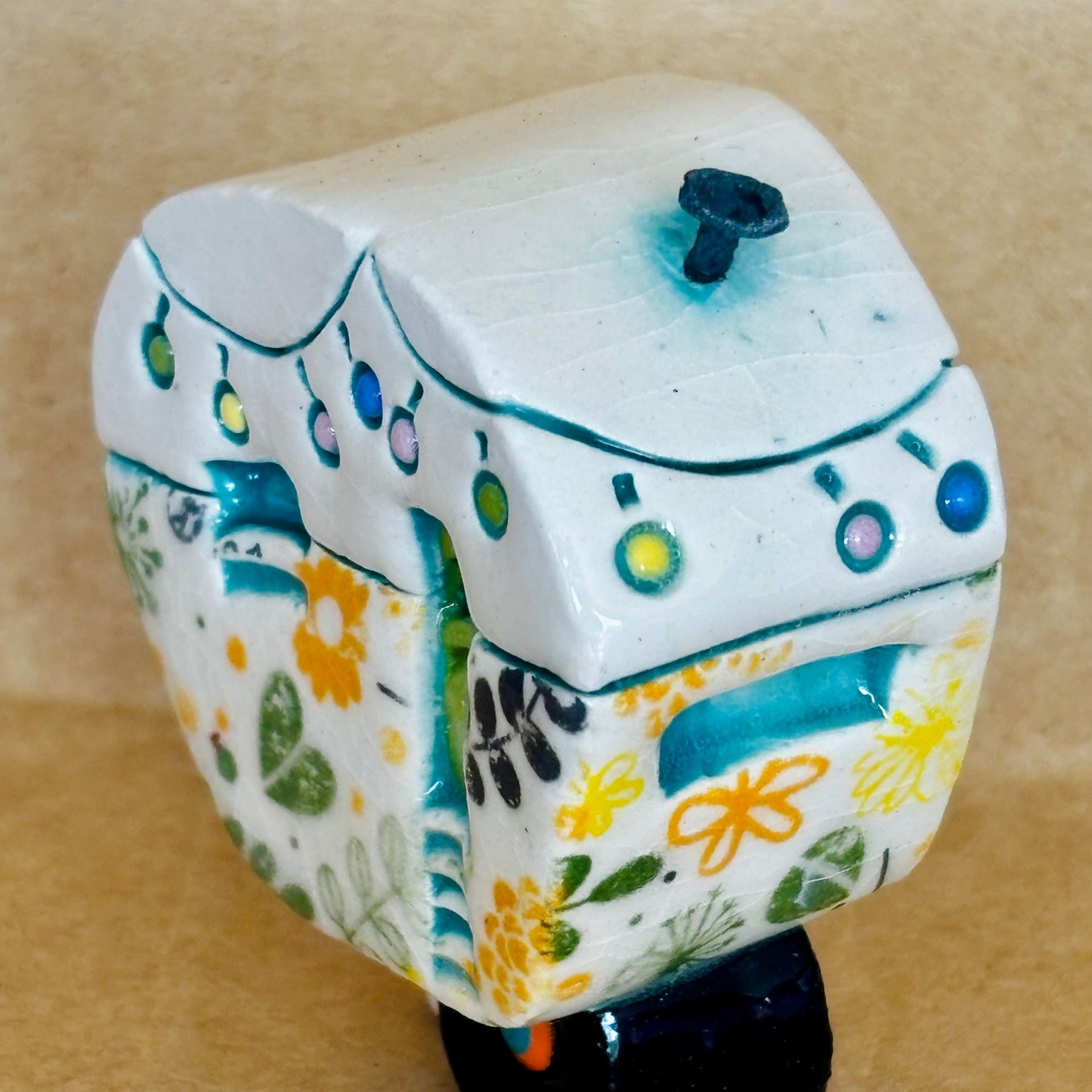 Small Retro Collectable Ceramic Caravan 12