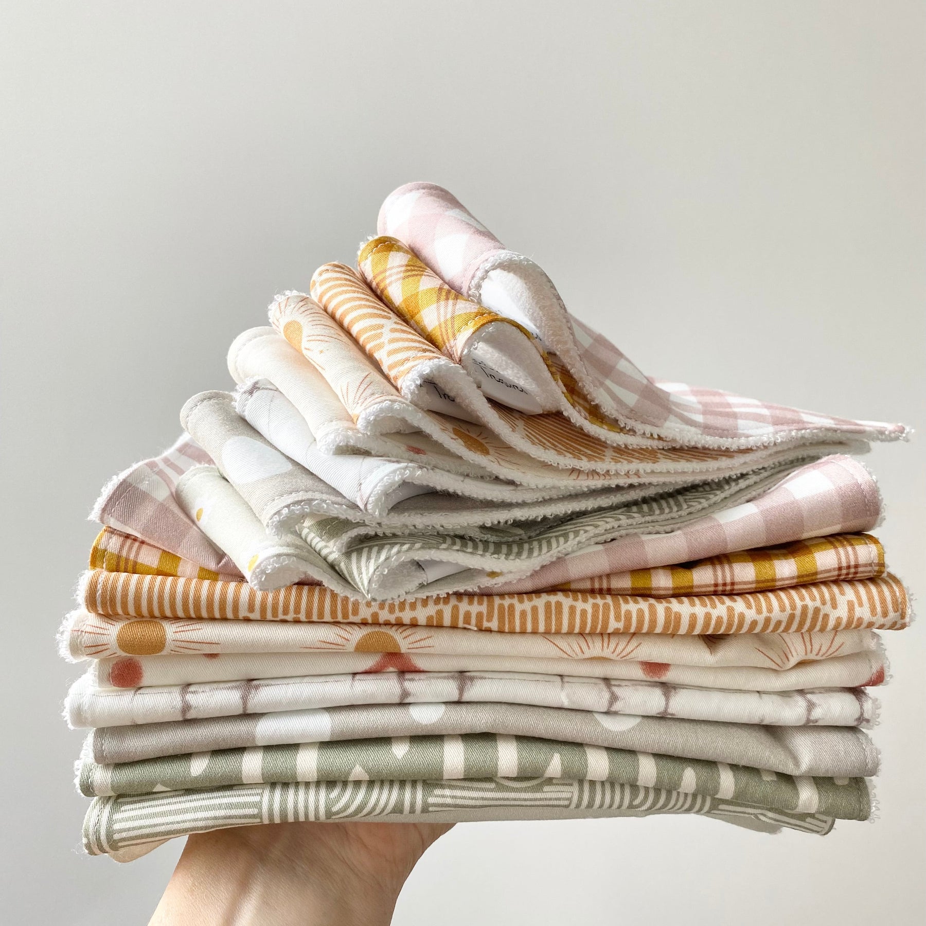 Surprise bib pack