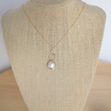 Gold Filled Baroque Pearl and Crystal Loop Pendant Necklace | Jewellery Gift Idea