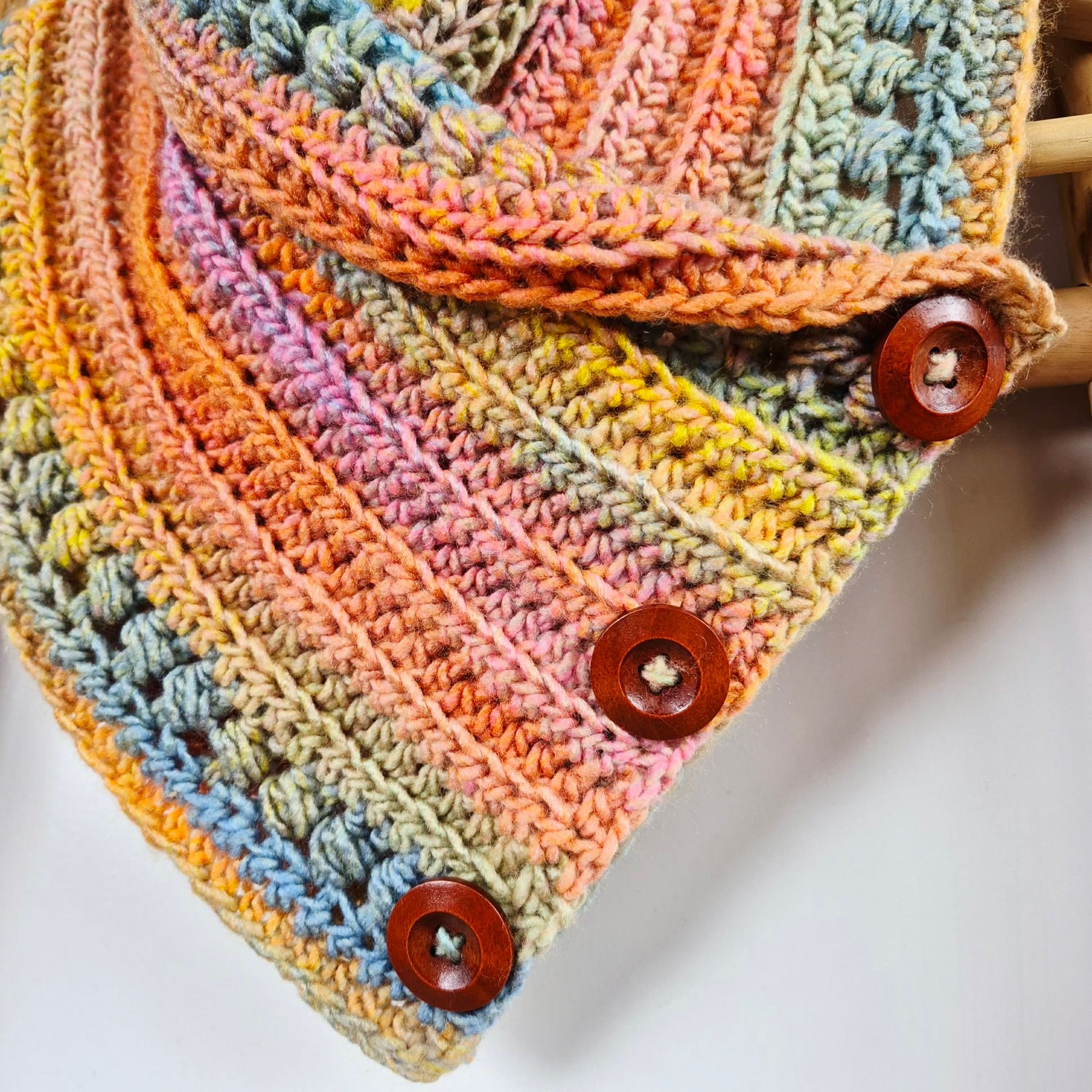 Ladies Neck warmer | Cowl | Scarf | Multi Colour | Adult | Vintage | Crochet | Buttoned