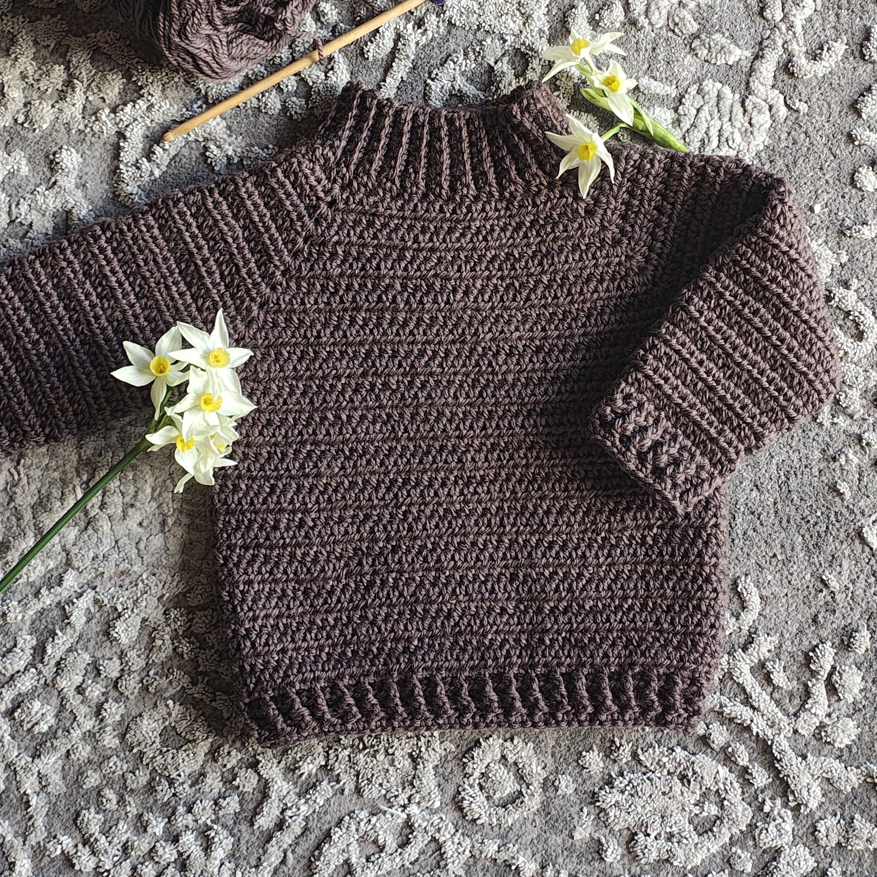 "Sunburst" sweater (crochet) - Child 12mo