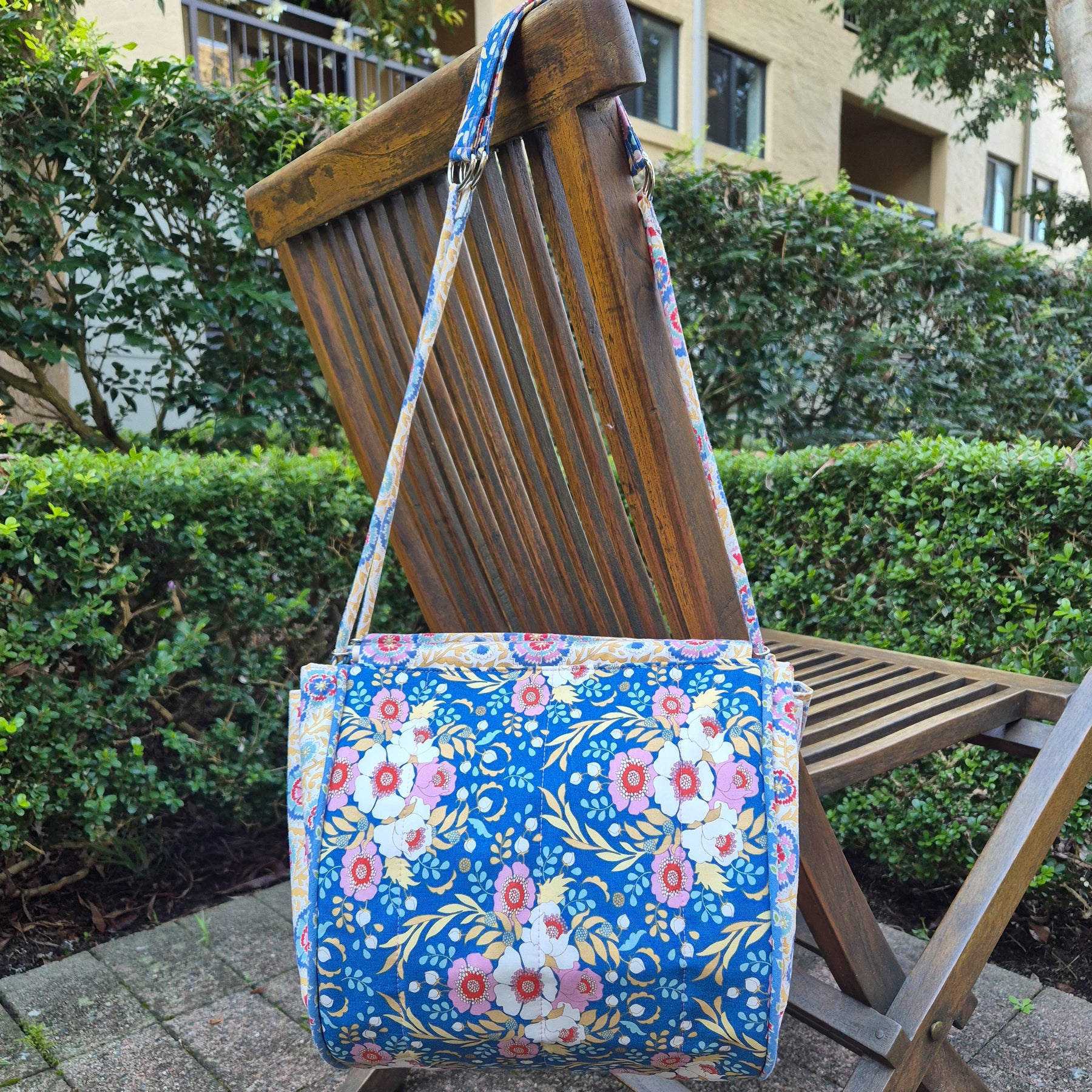 Large Knitting Project Bag – Convertible Tote