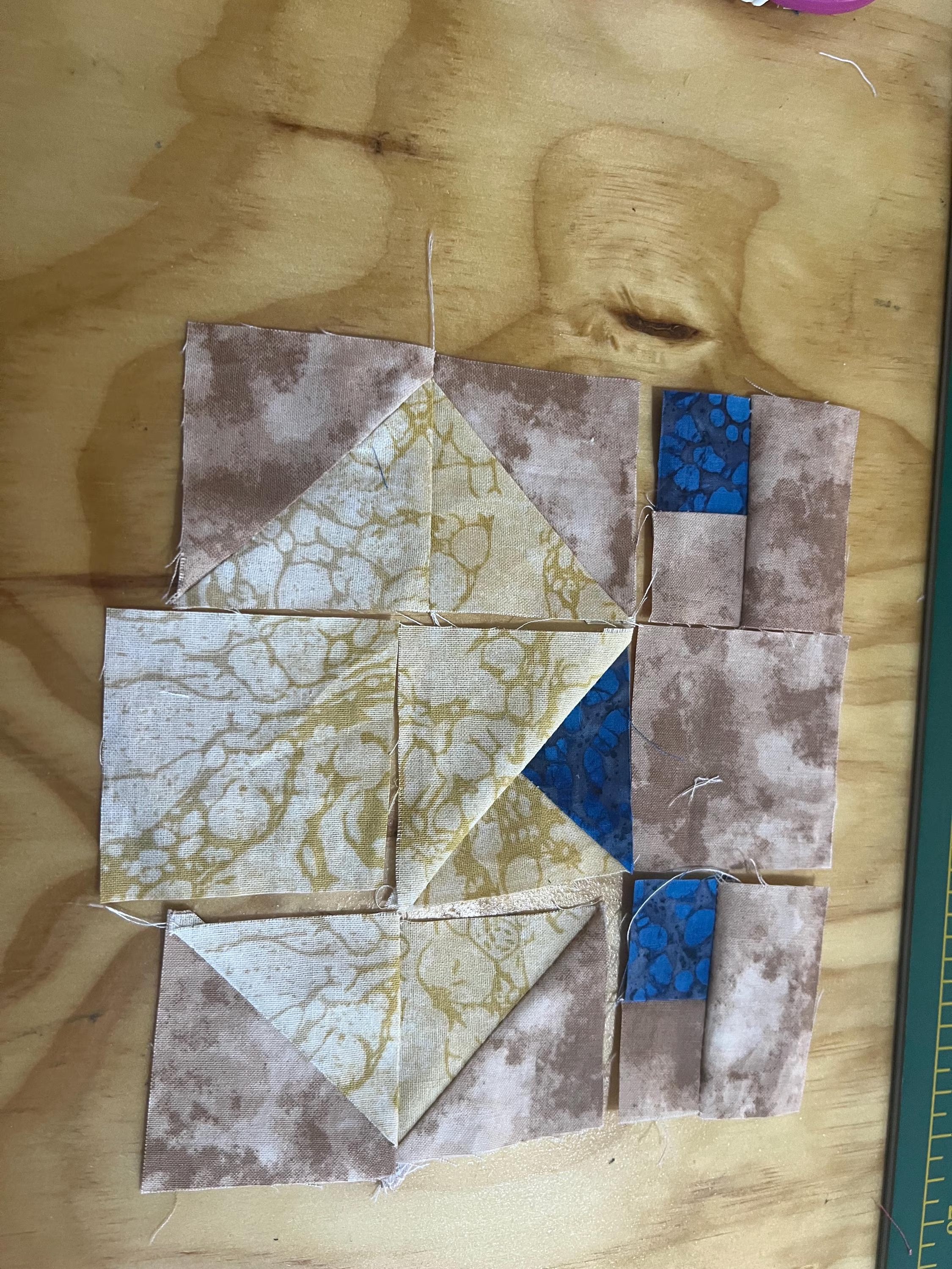 Teddy Bear Baby Quilt Pattern: Beginner-Friendly Patchwork (PDF Download)