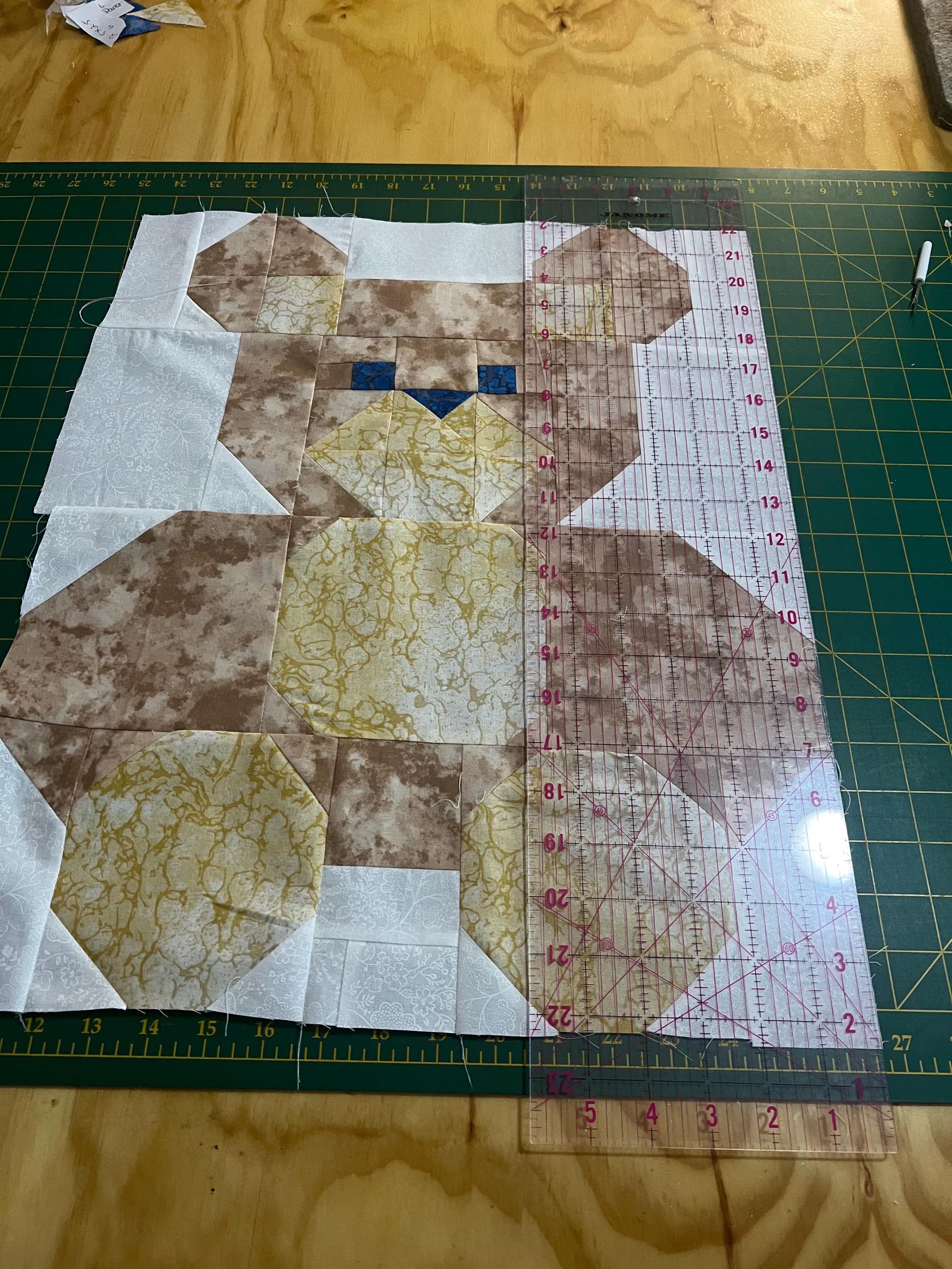 Teddy Bear Baby Quilt Pattern: Beginner-Friendly Patchwork (PDF Download)
