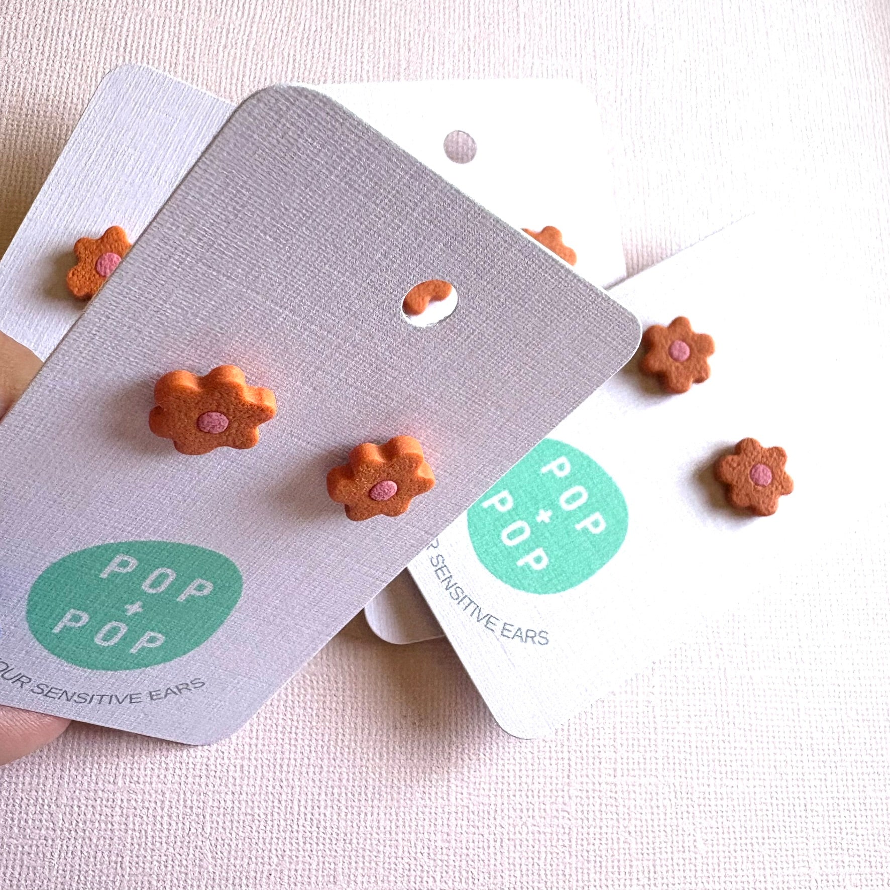 Earrings Flower Studs rusty orange and pink 11mm