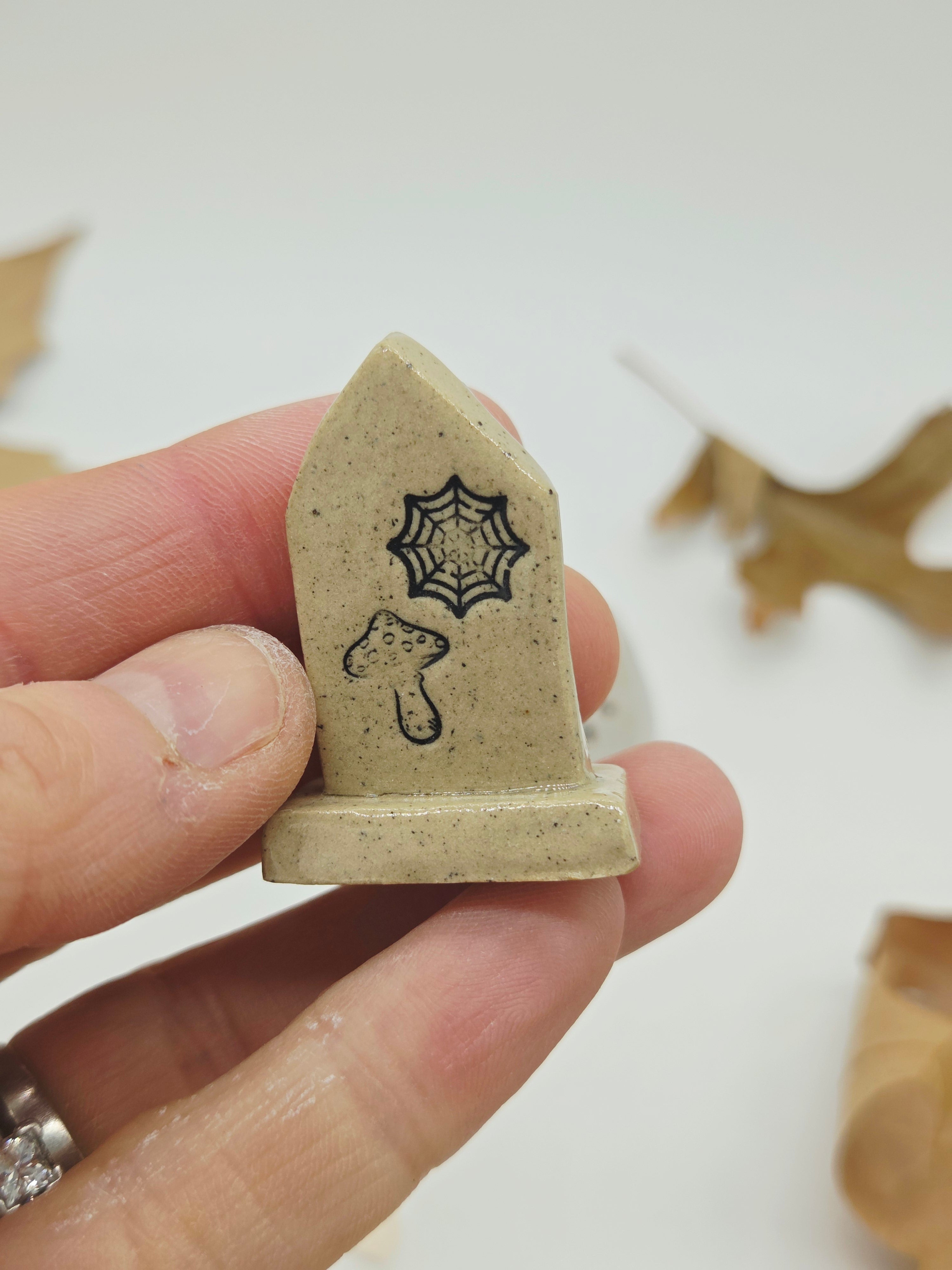 Tiny Ceramic Spooky Set 2