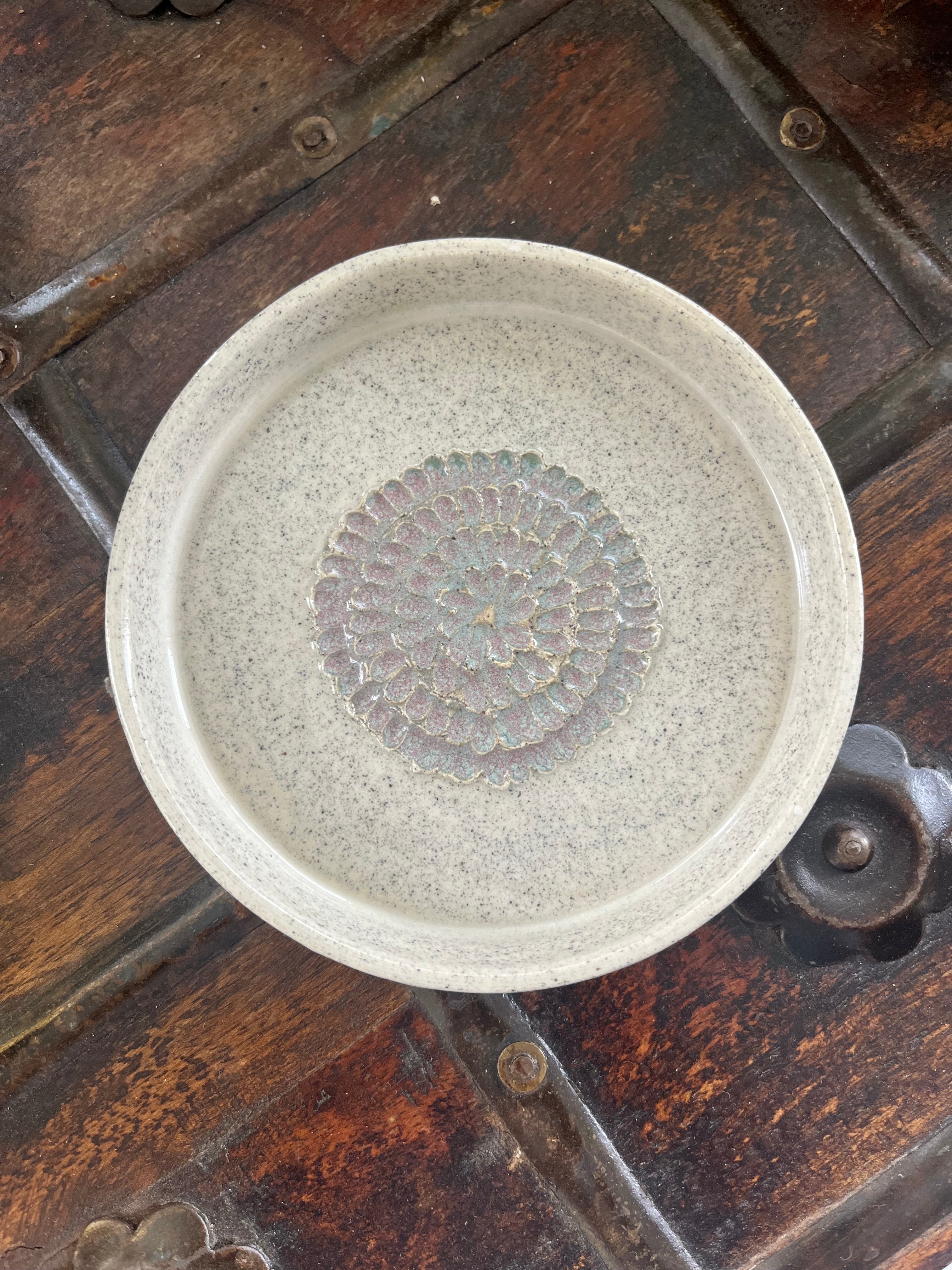 Ceramic Grater with Brush