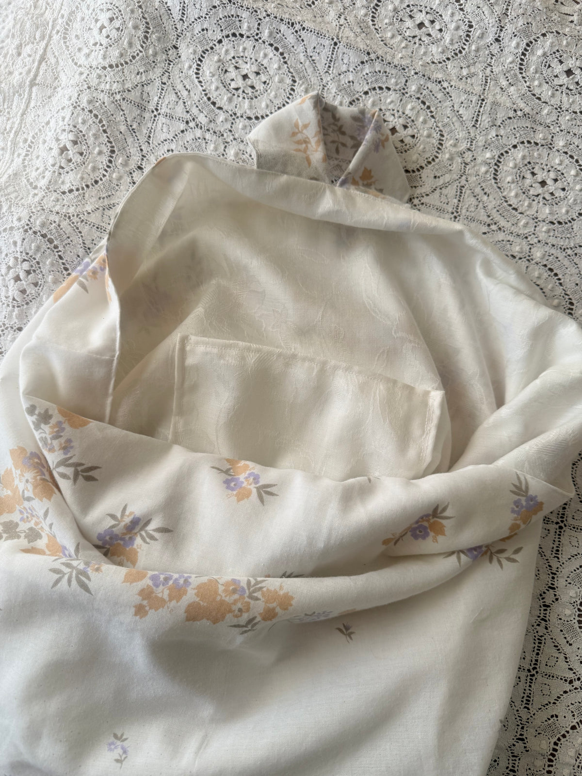 Handmade Vintage Floral Loop Bag