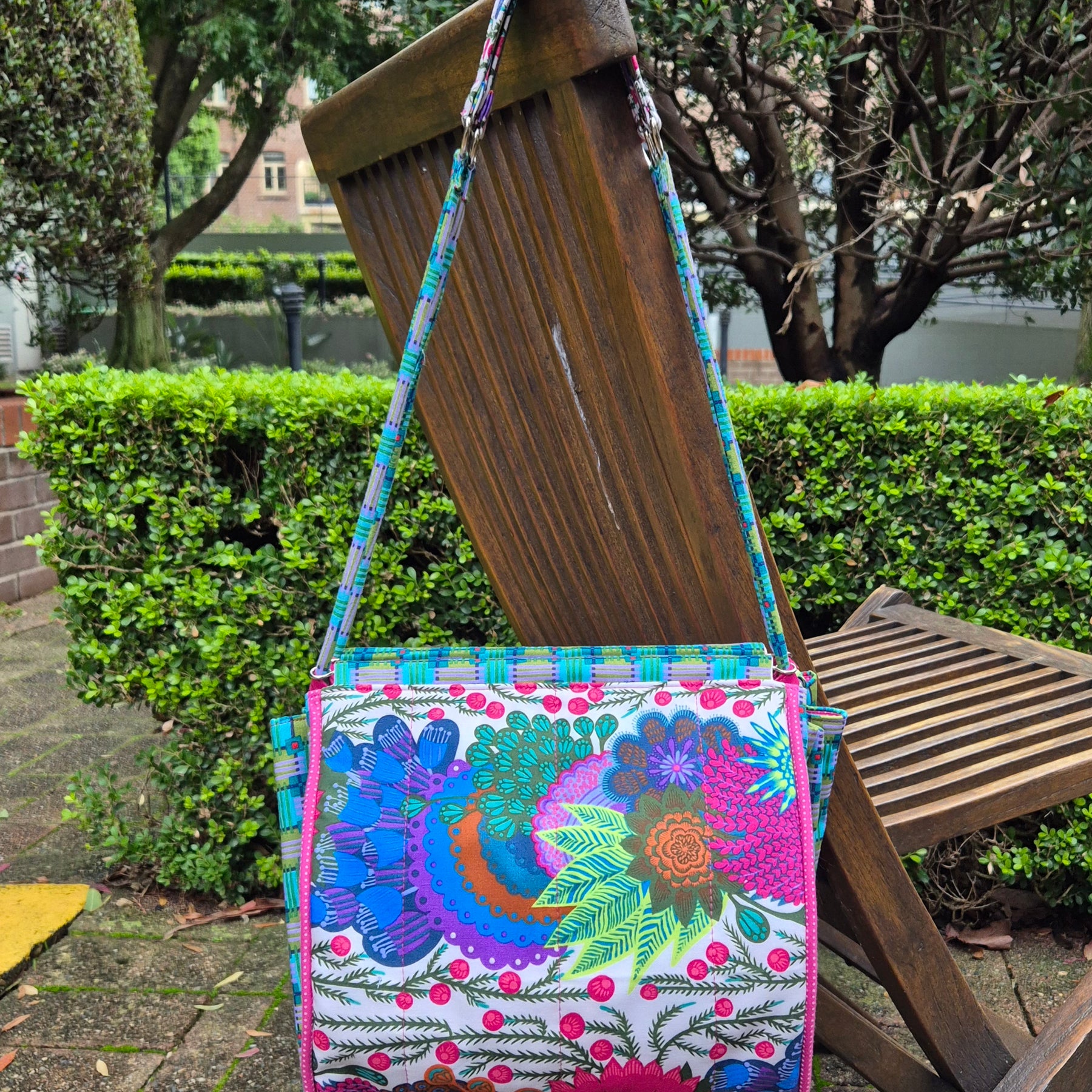 Large Knitting Project Bag – Convertible Shoulder Bag