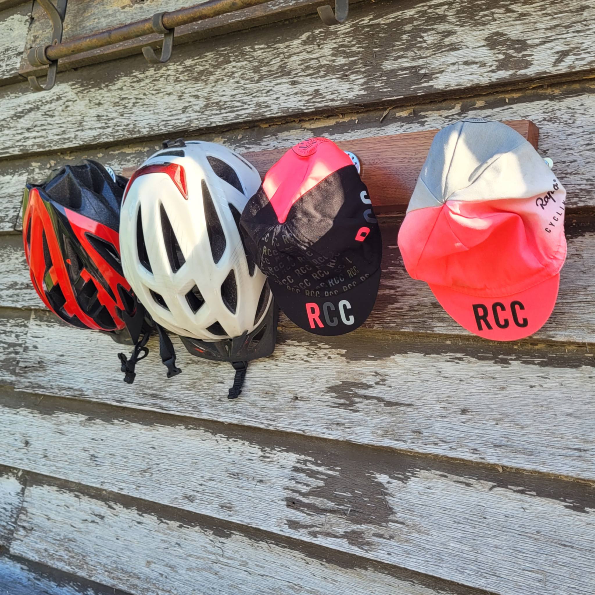 Bespoke 4 Wheel Hub Helmet Coat hat rack