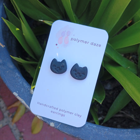 Happy cat stud earrings