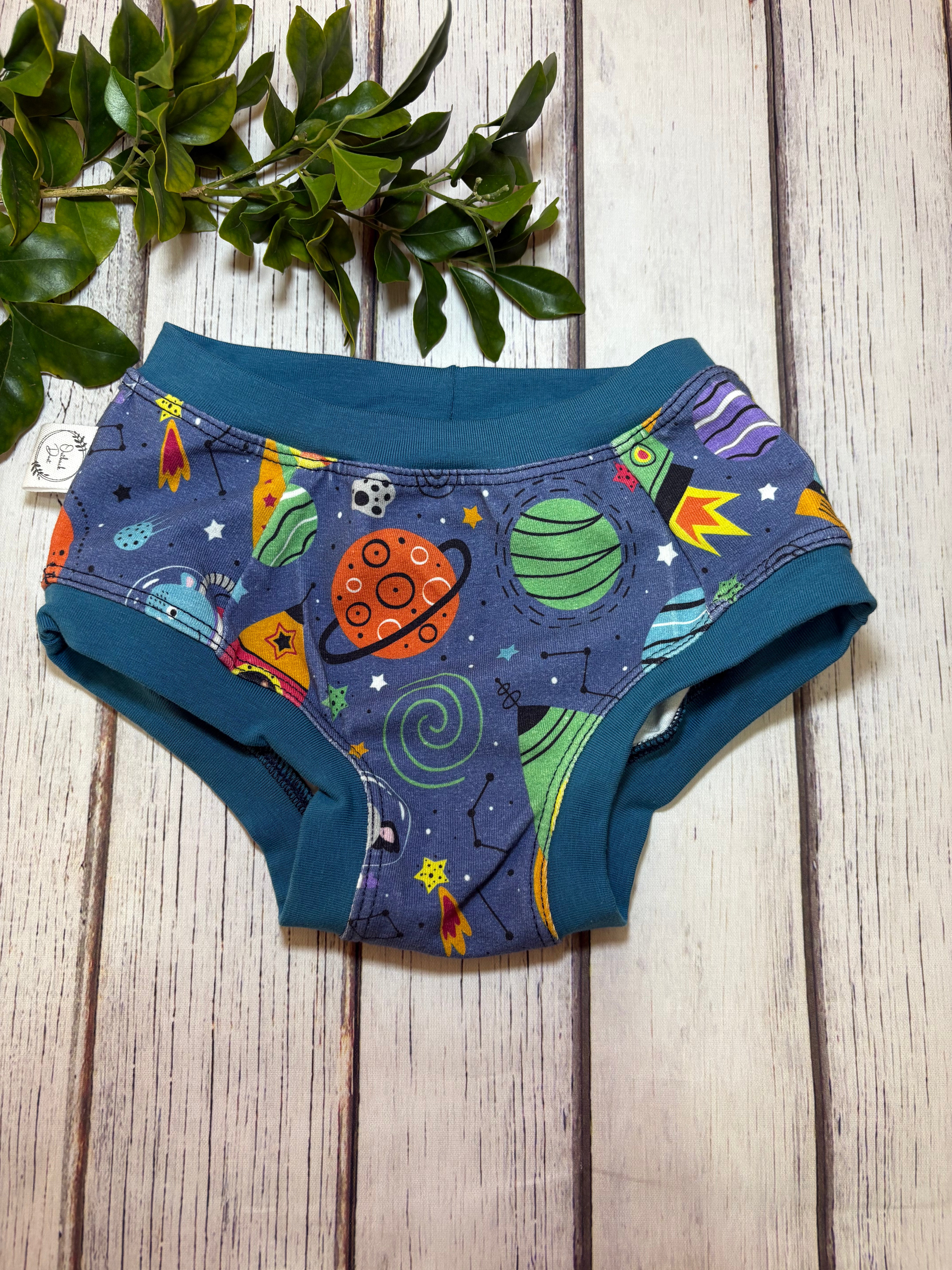 Kid's Size 4 Underwear