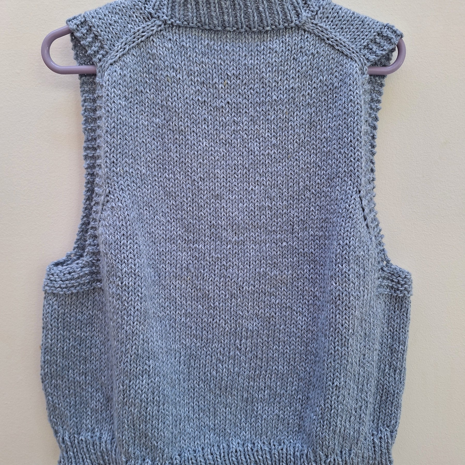 Handknitted Child's Between Seasons Vest Sz 4-6 Yrs
