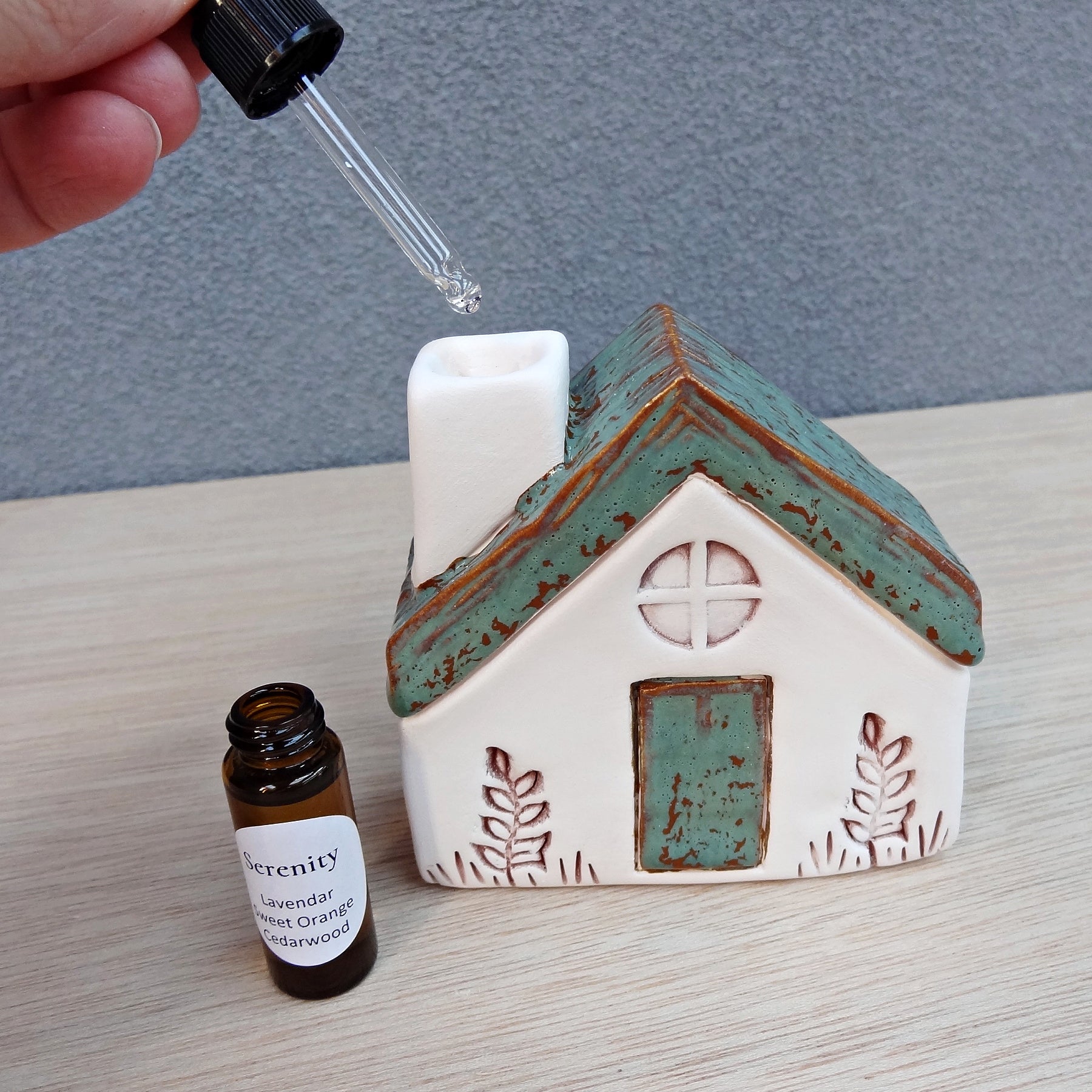 Ceramic Essential Oil Diffuser gift set. Handmade clay air diffuser for a restful sleep