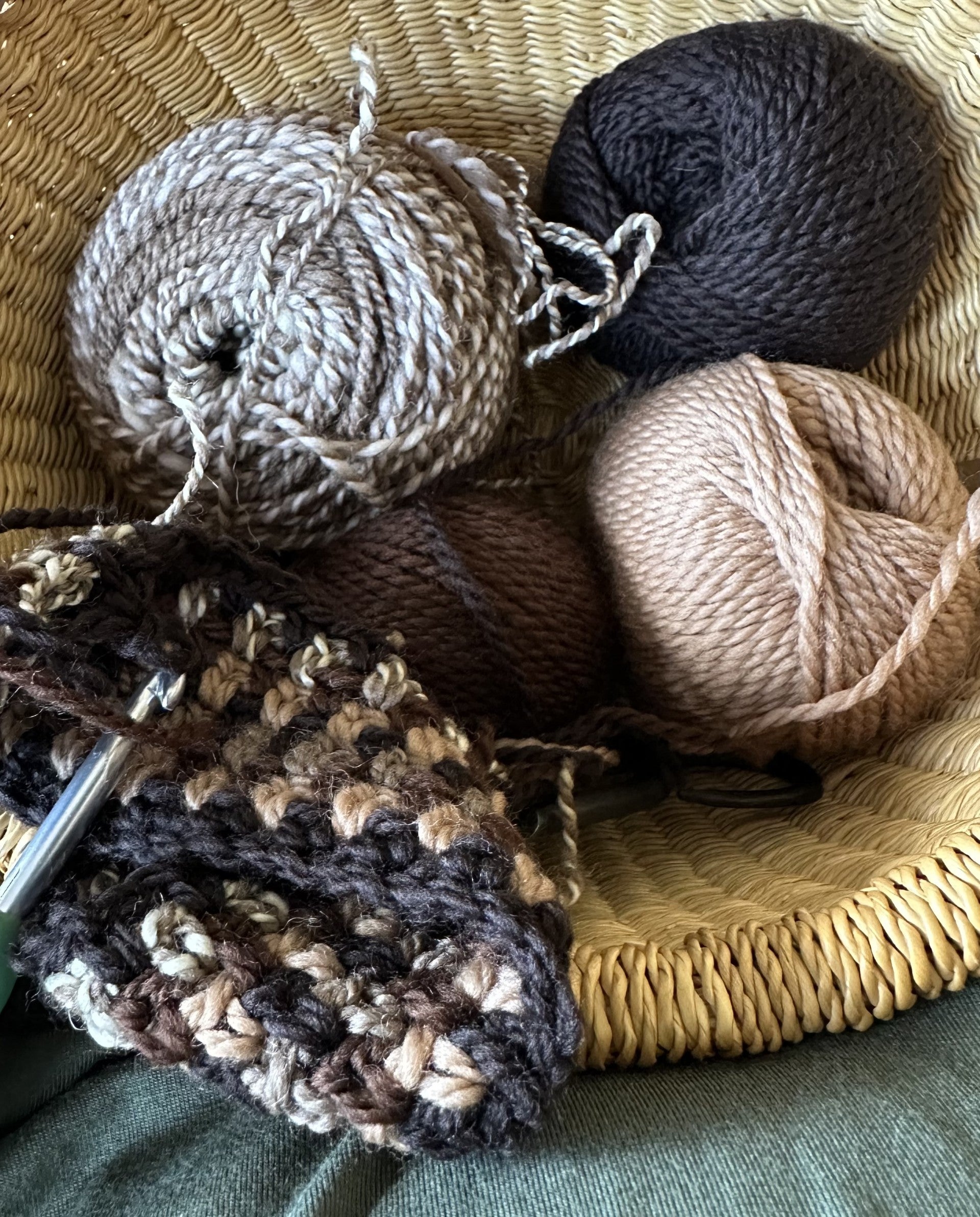 'Caramel Mocha' Crocheted Wool Cowl