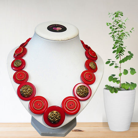 Button necklace - Regal Red