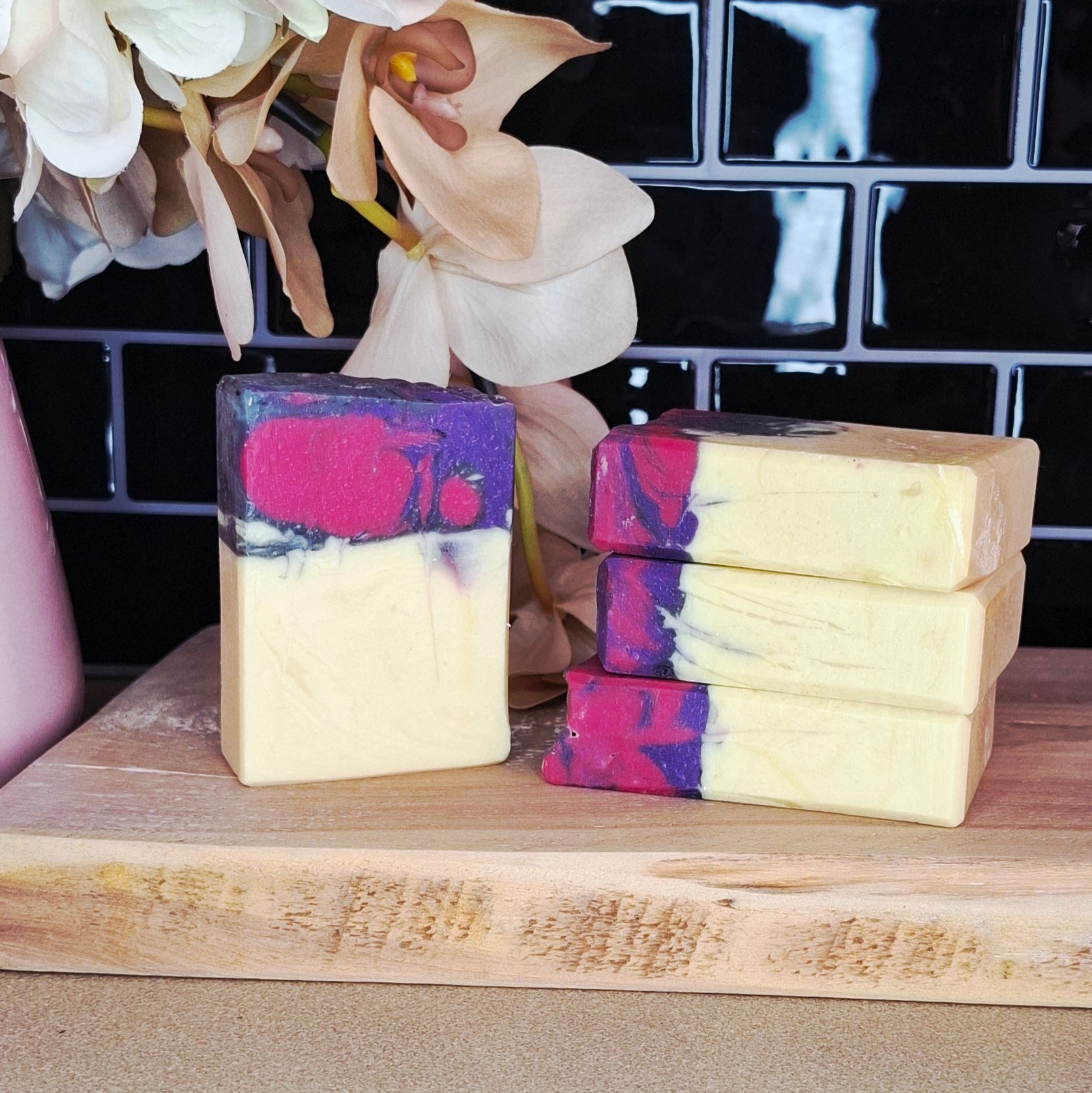 Berry Alive - Raspberry vanilla handmade soap