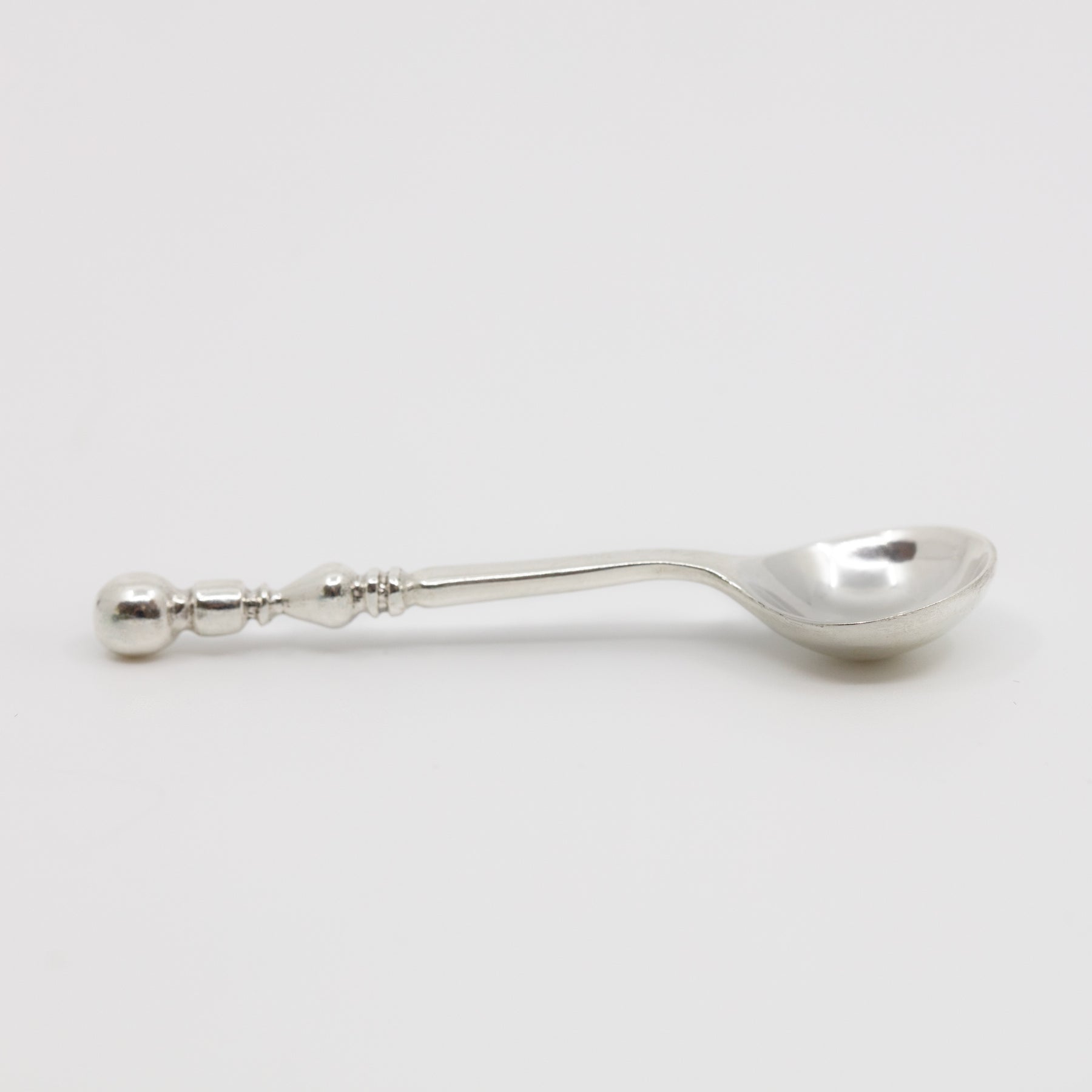Sterling silver salt or mustard spoon