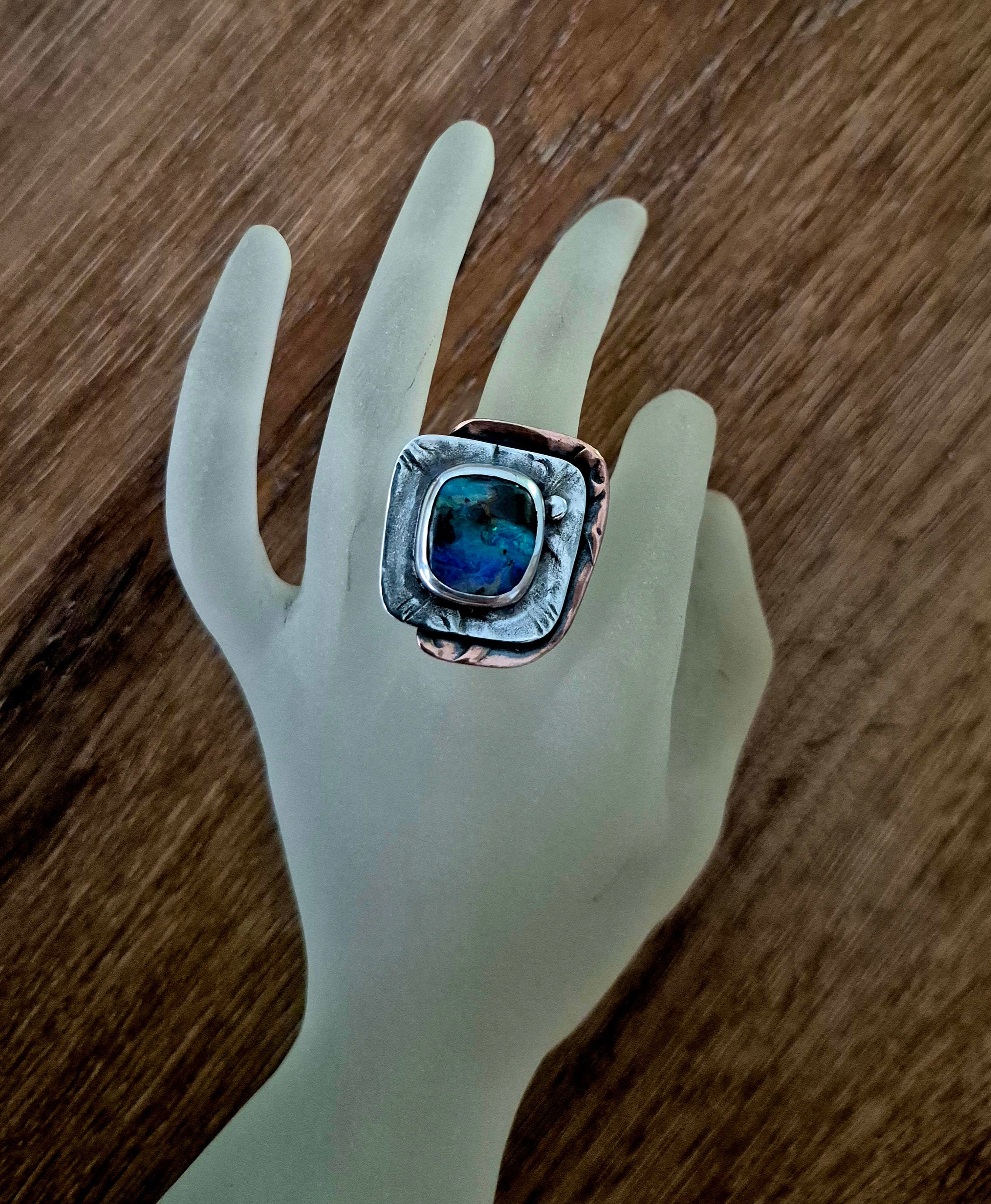 The earthly ring