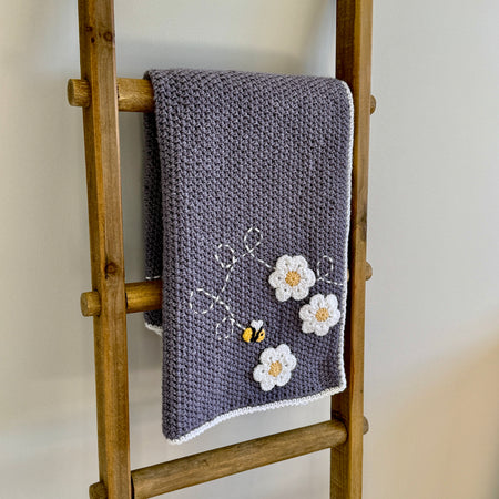 Daisies and Bees Blanket