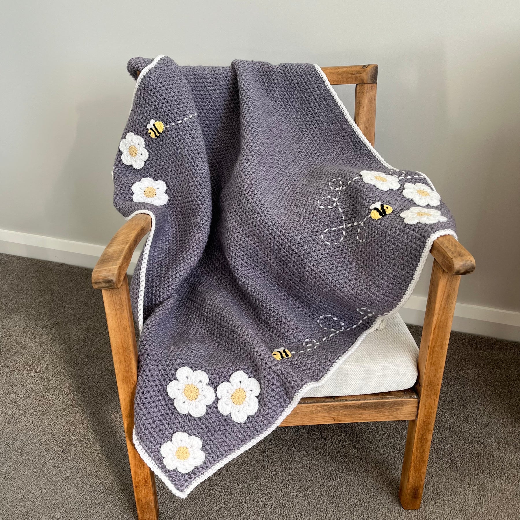 Daisy and Bee Blanket