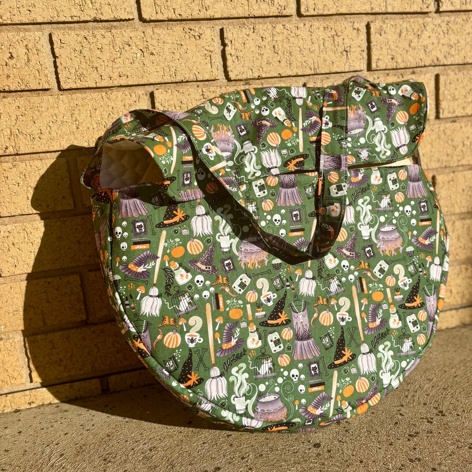 Hand made Drum Bag 16”-18”- earth witch design!