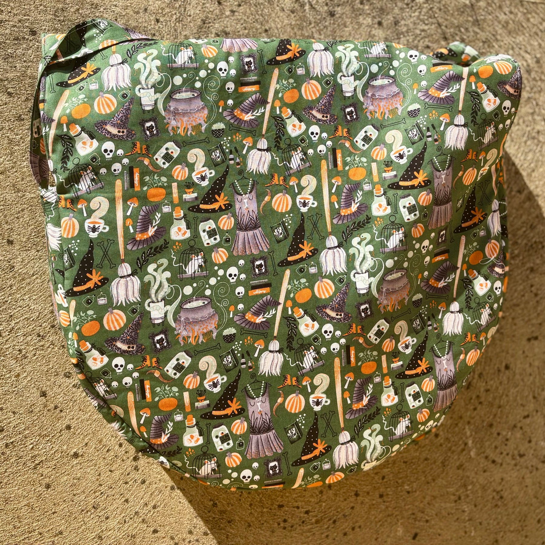 Hand made Drum Bag 16”-18”- earth witch design!