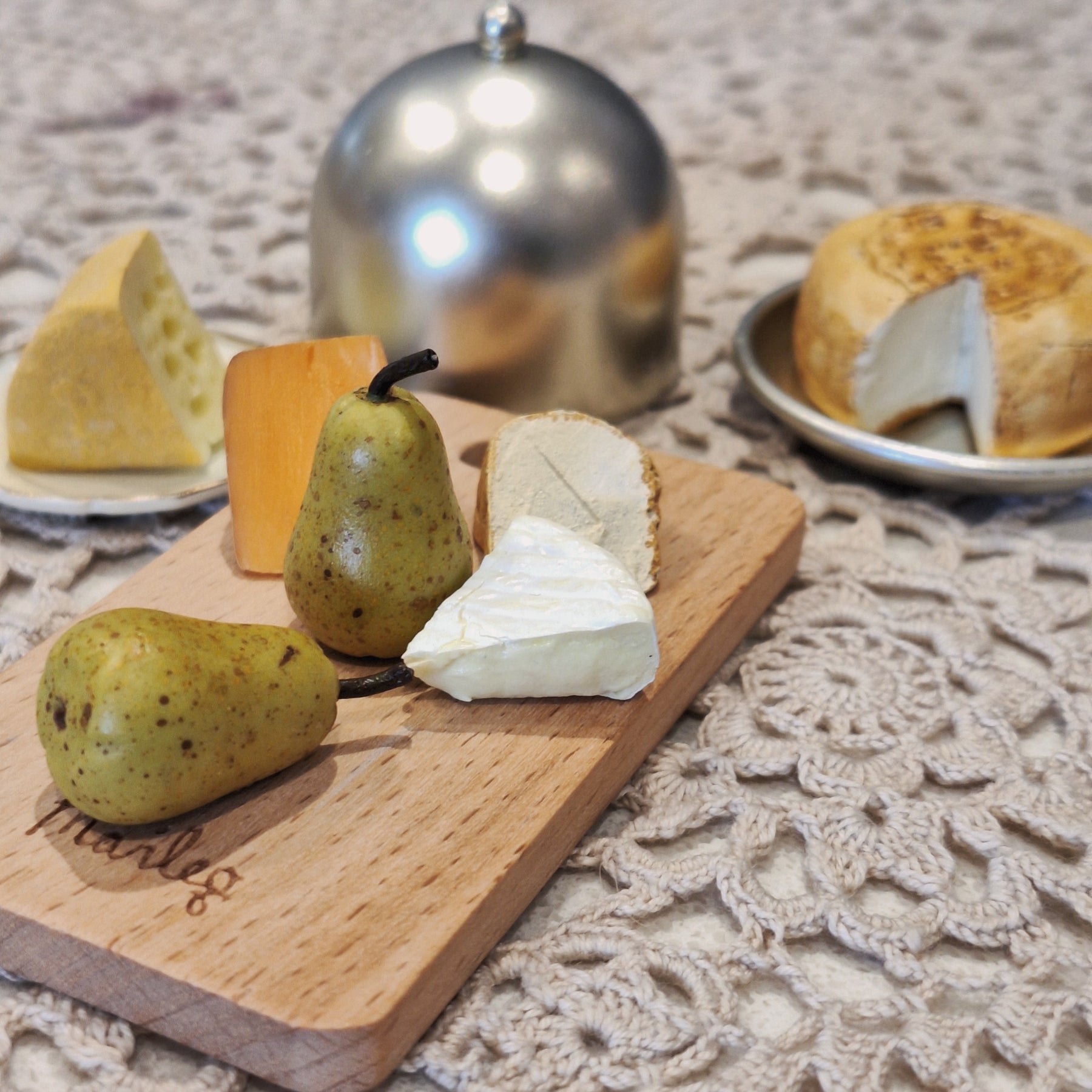 PEAR FRUIT - MINIATURE NON EDIBLE