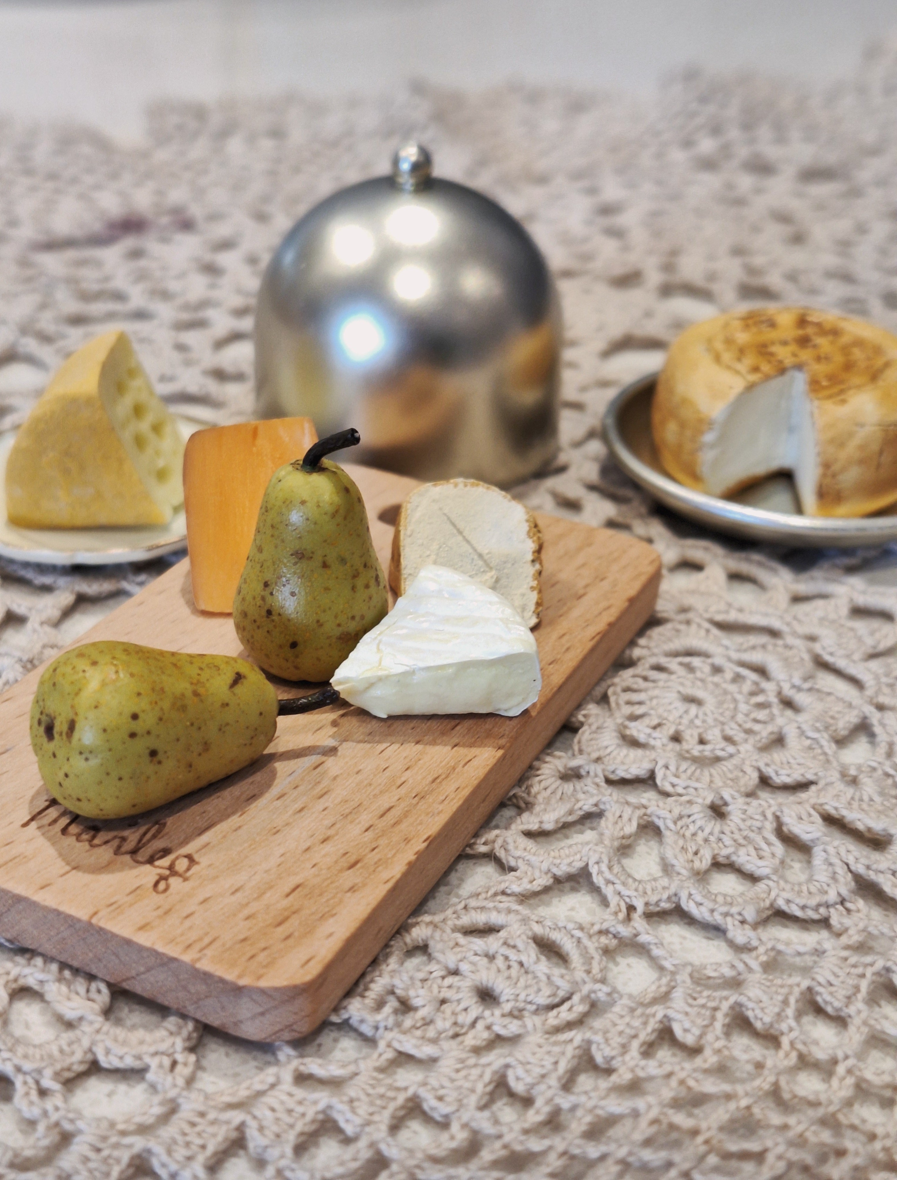 PEAR FRUIT - MINIATURE NON EDIBLE