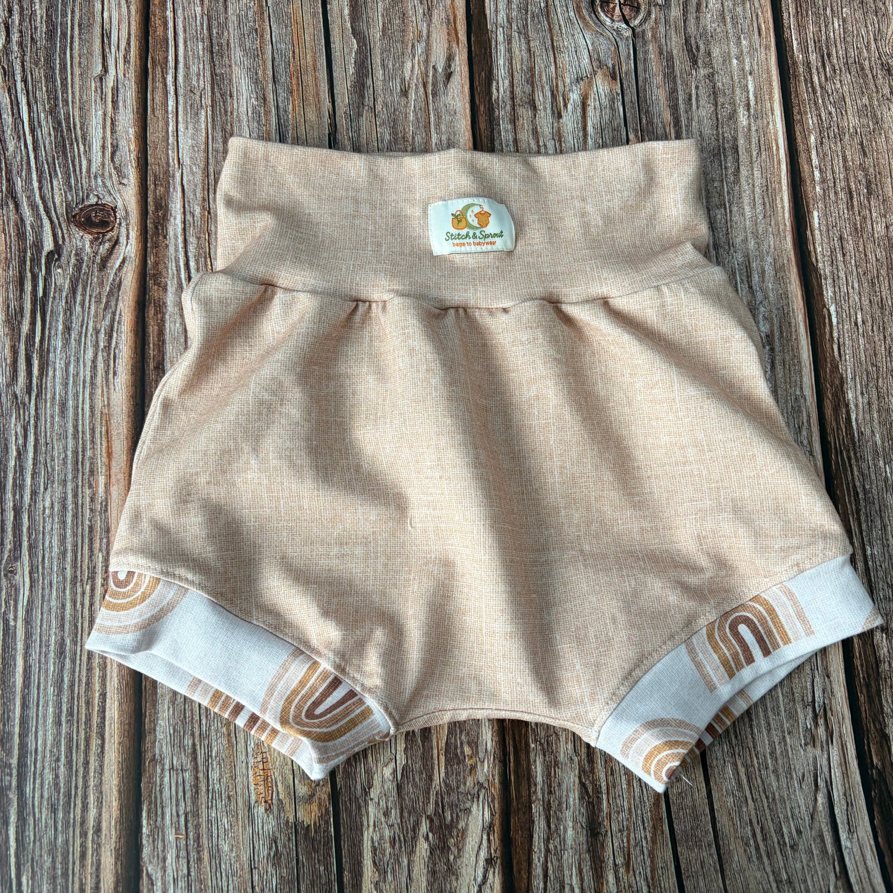 MOCHA RAINBOWS LOUNGE SET
